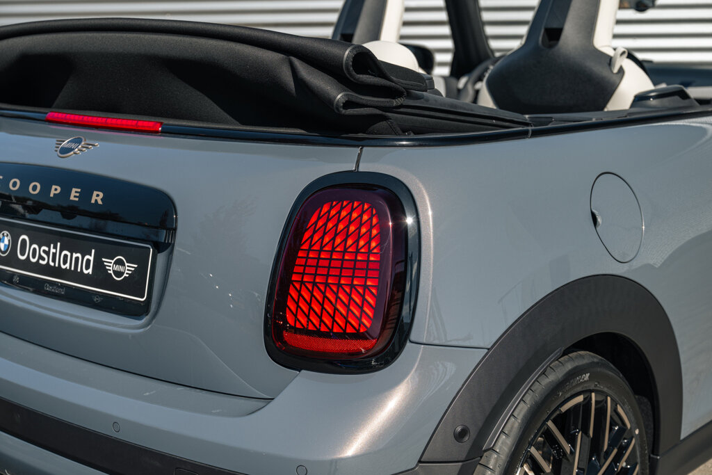 MINI Cooper Cabrio 16