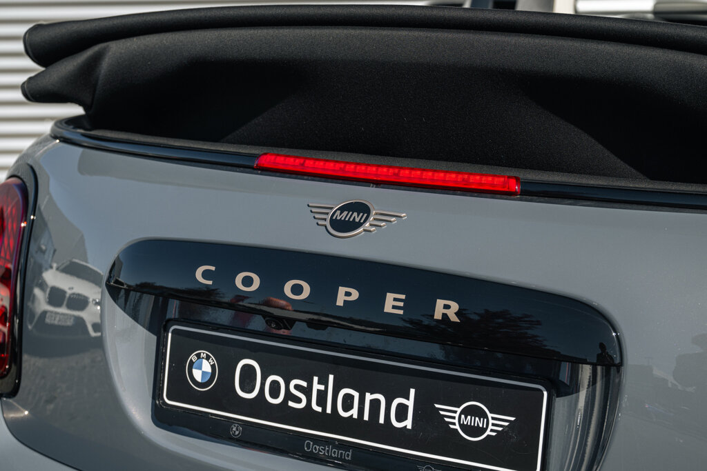 MINI Cooper Cabrio 17