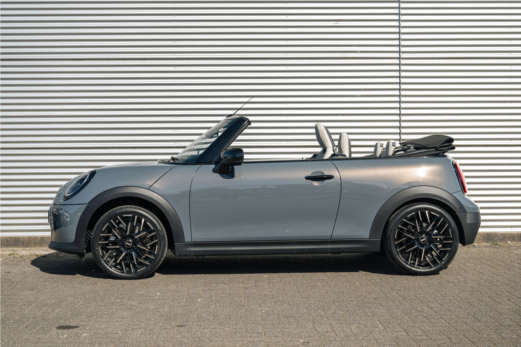 MINI Cooper Cabrio 37