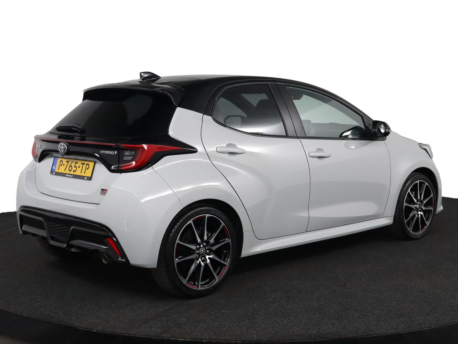 Toyota Yaris 1.5 Hybrid GR Sport - Afbeelding 2