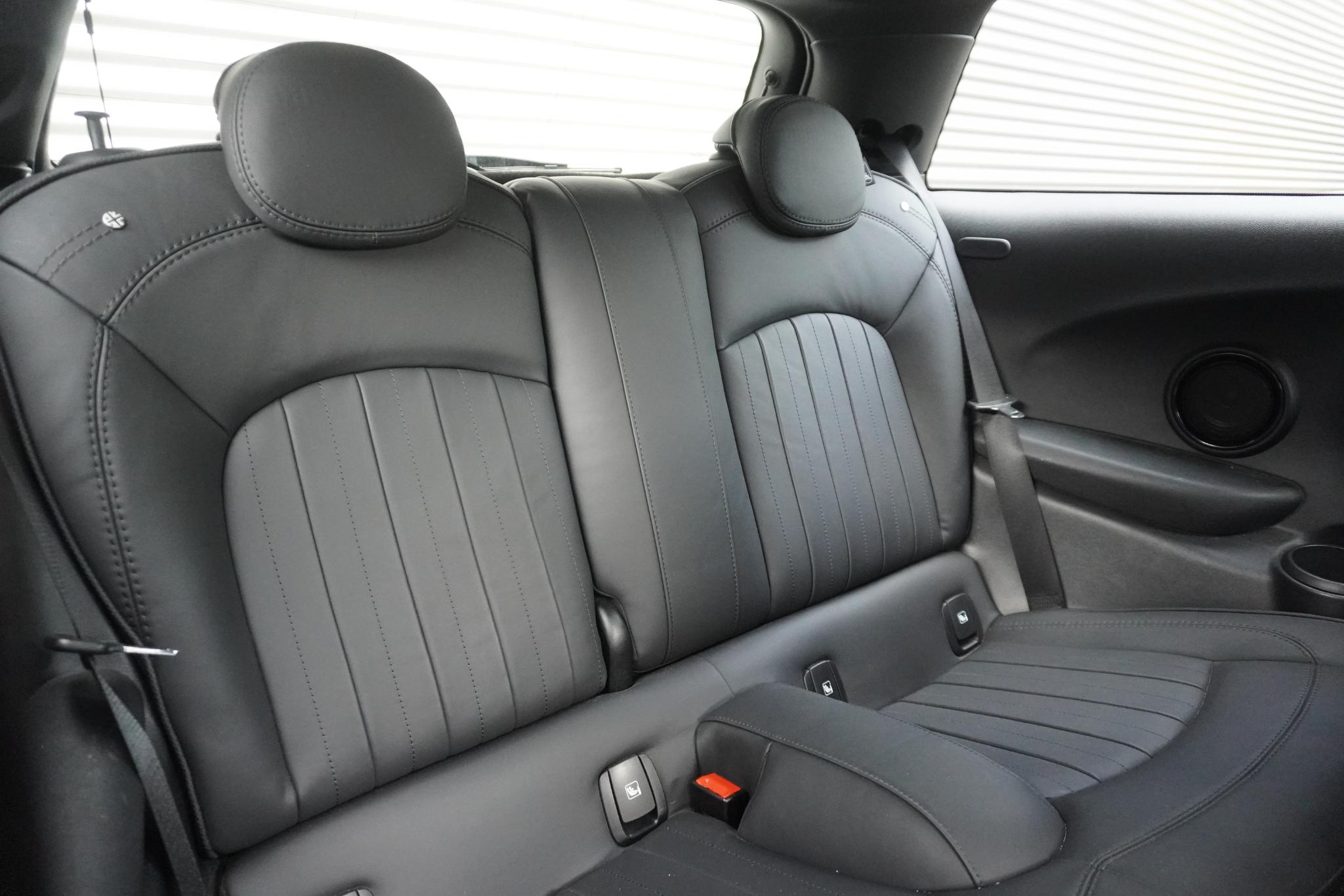 MINI 3-deurs Cooper C - Afbeelding 5