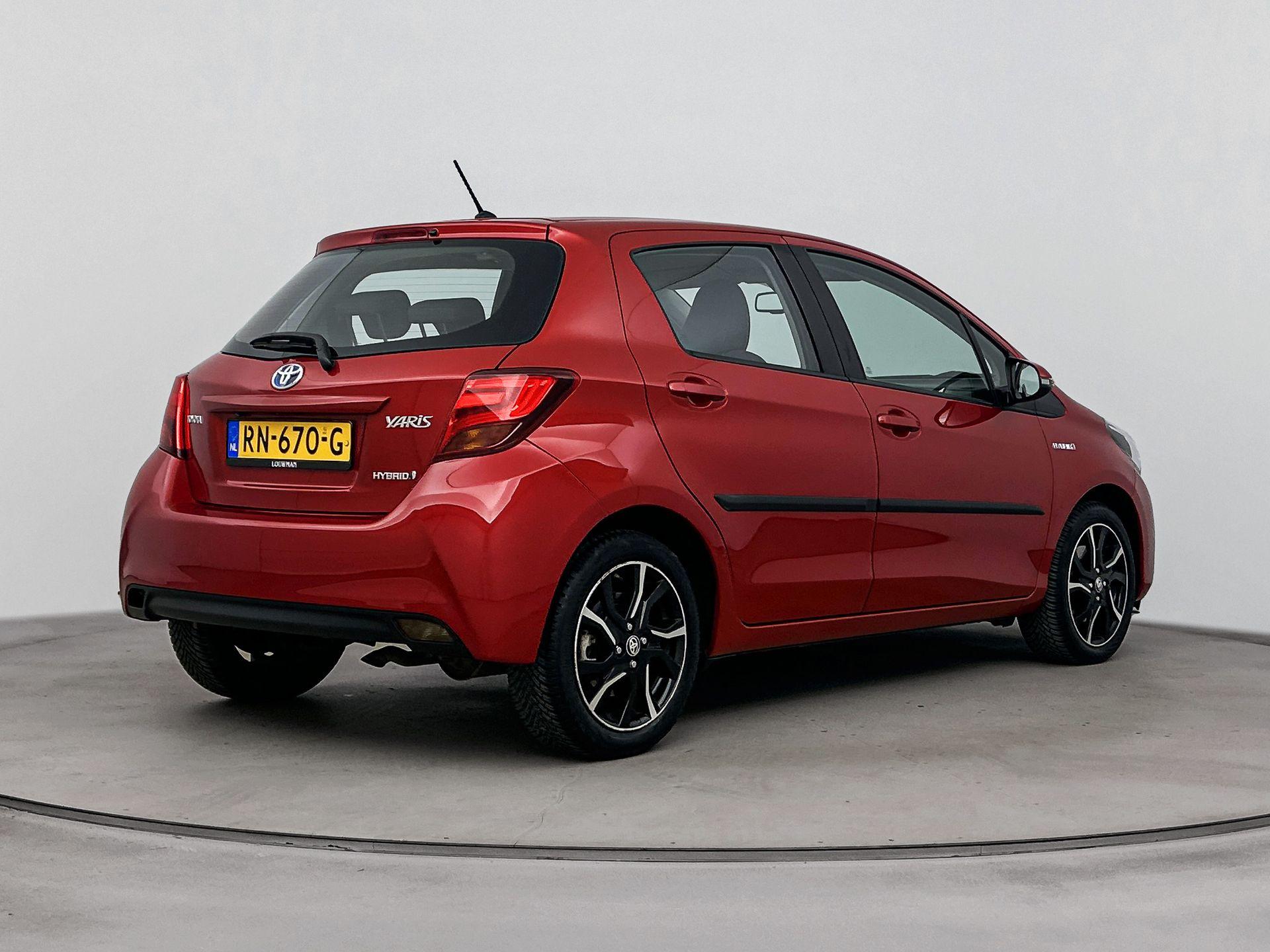 Toyota Yaris 1.5 Hybrid Dynamic Lim - Afbeelding 2