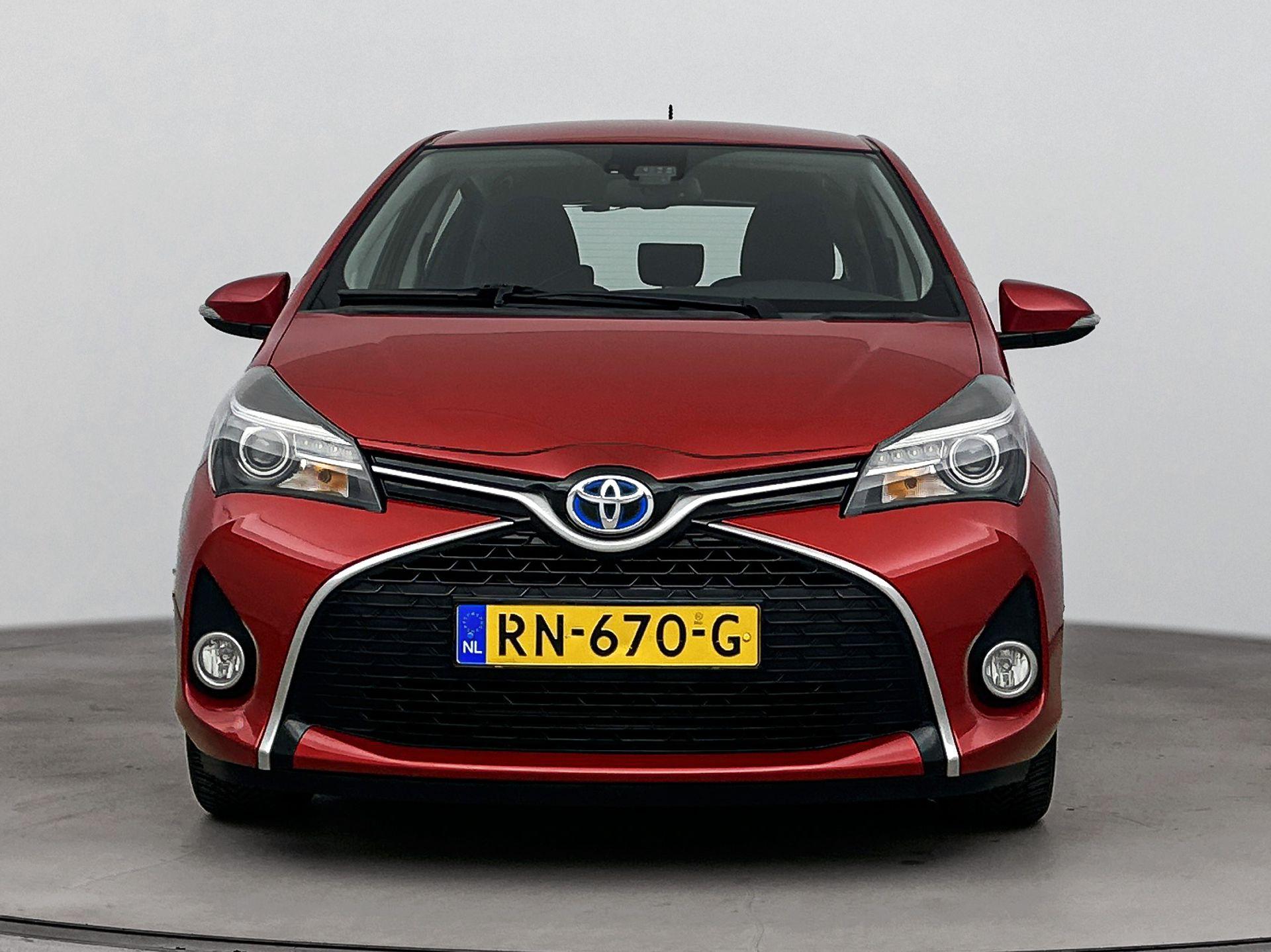 Toyota Yaris 1.5 Hybrid Dynamic Lim - Afbeelding 4