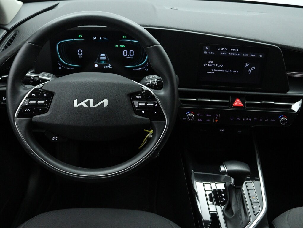 Kia Niro 1.6 GDi Hybrid DynamicLine | Carplay navigatie | Camera VERKOCHT - Afbeelding 4