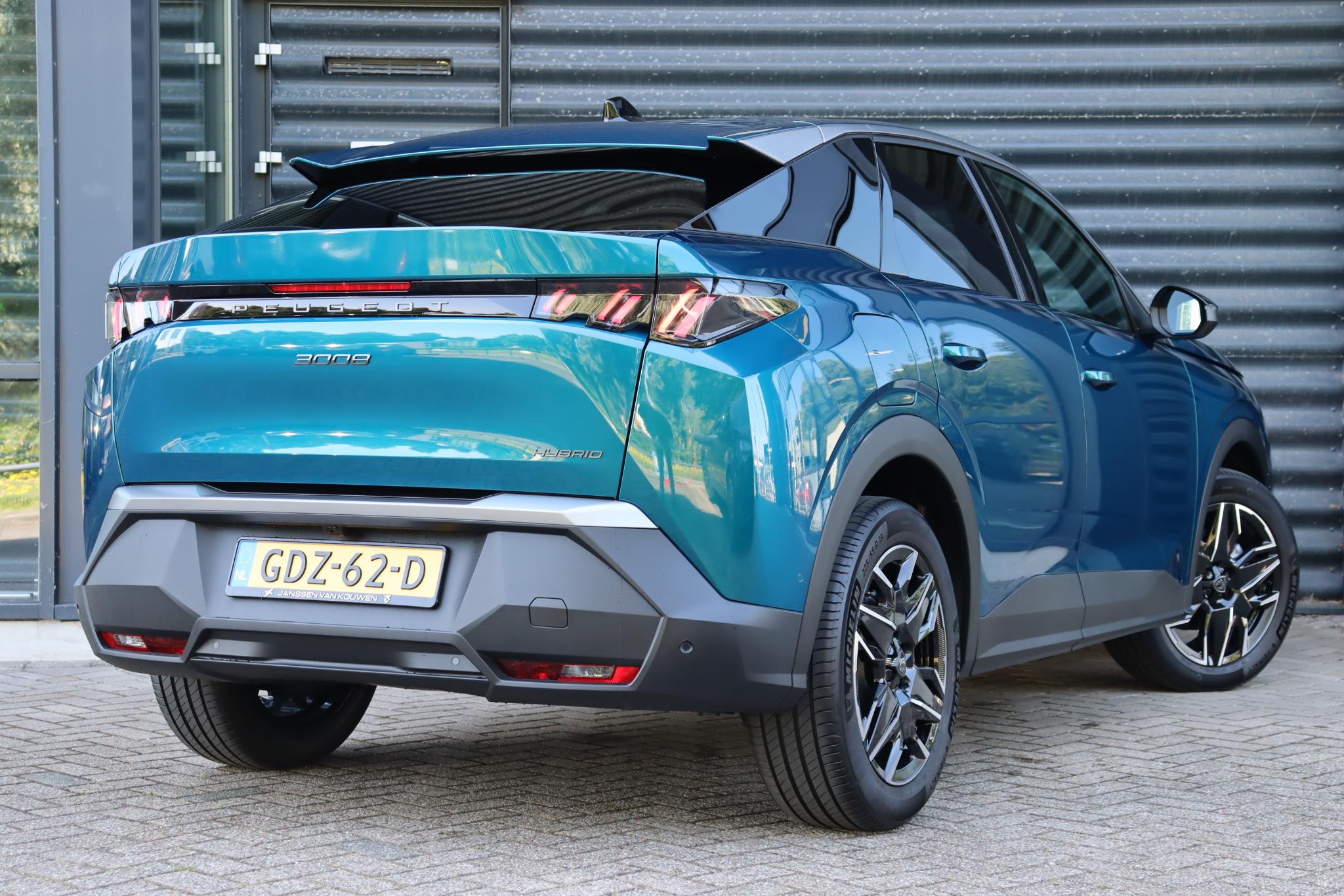 Peugeot 3008 1.2 Hybrid 136 Allure - Afbeelding 4