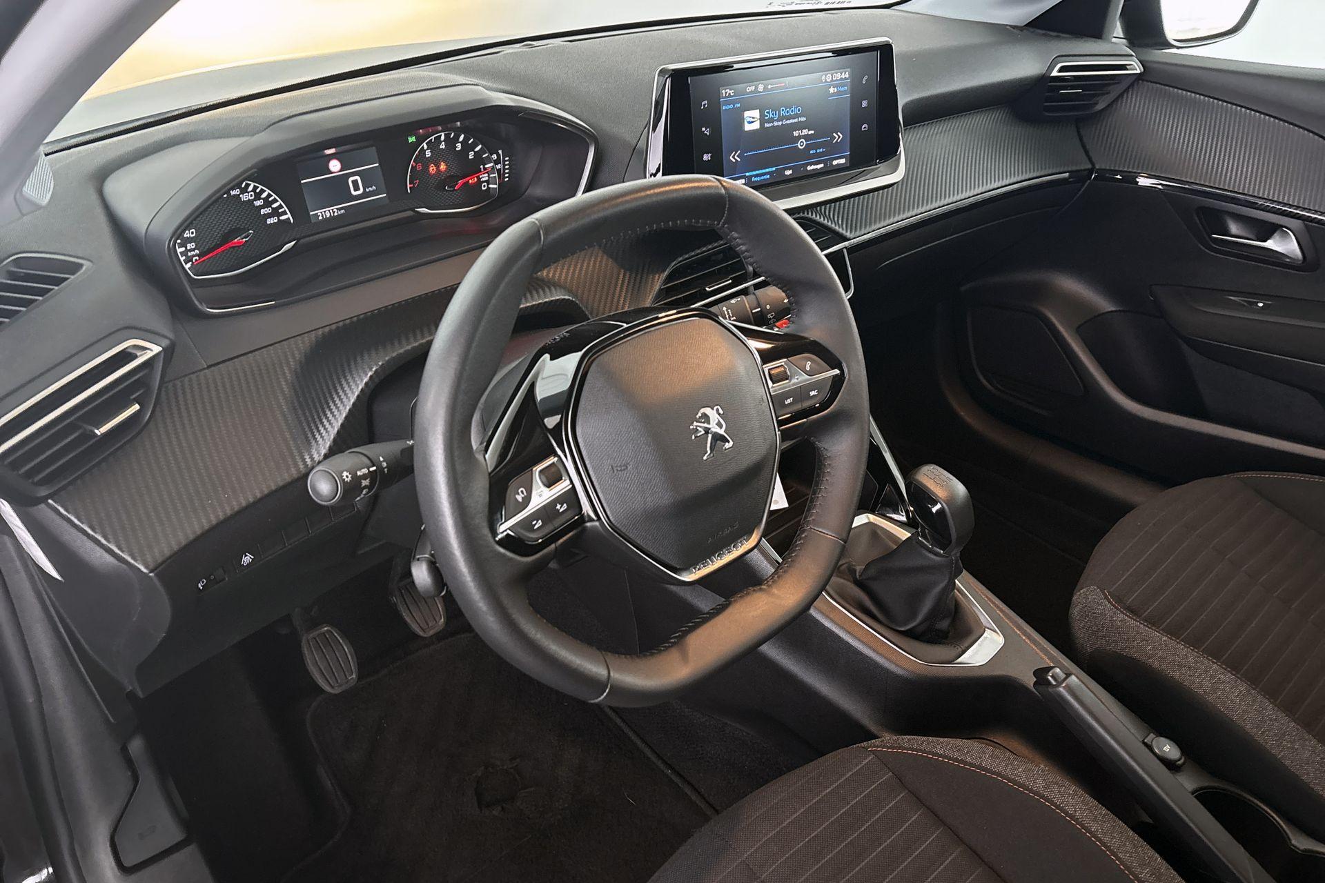 Peugeot 208