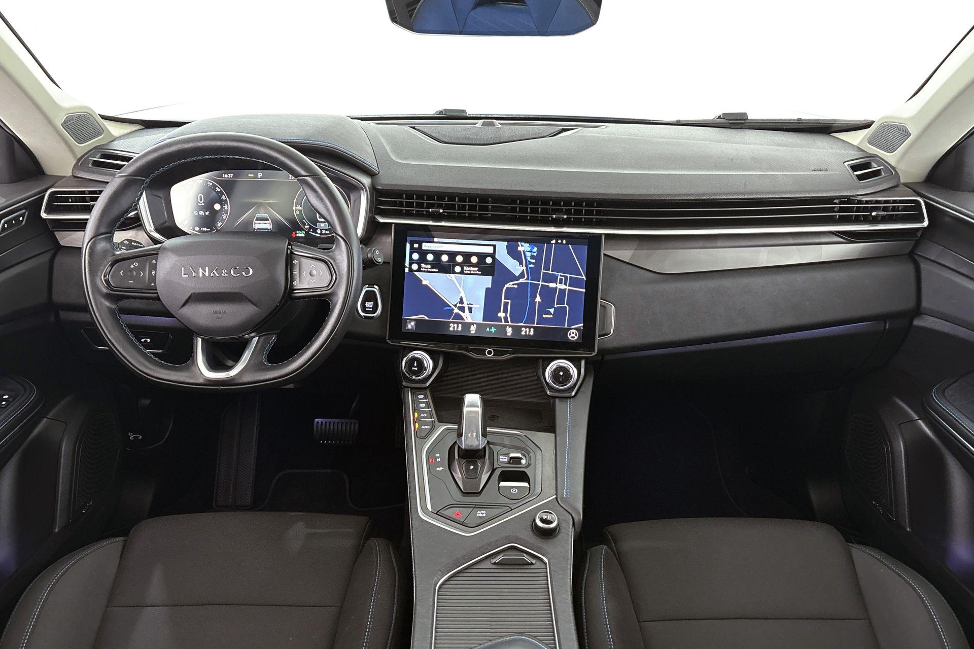 Lynk & Co 01