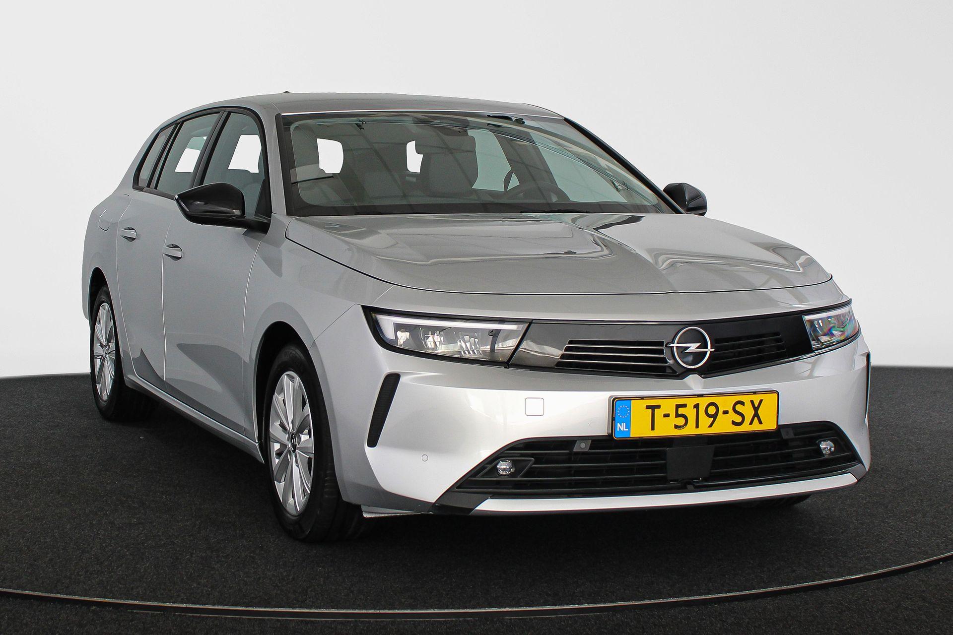 Opel Astra Sports Tourer 1.2 Edition - Afbeelding 2