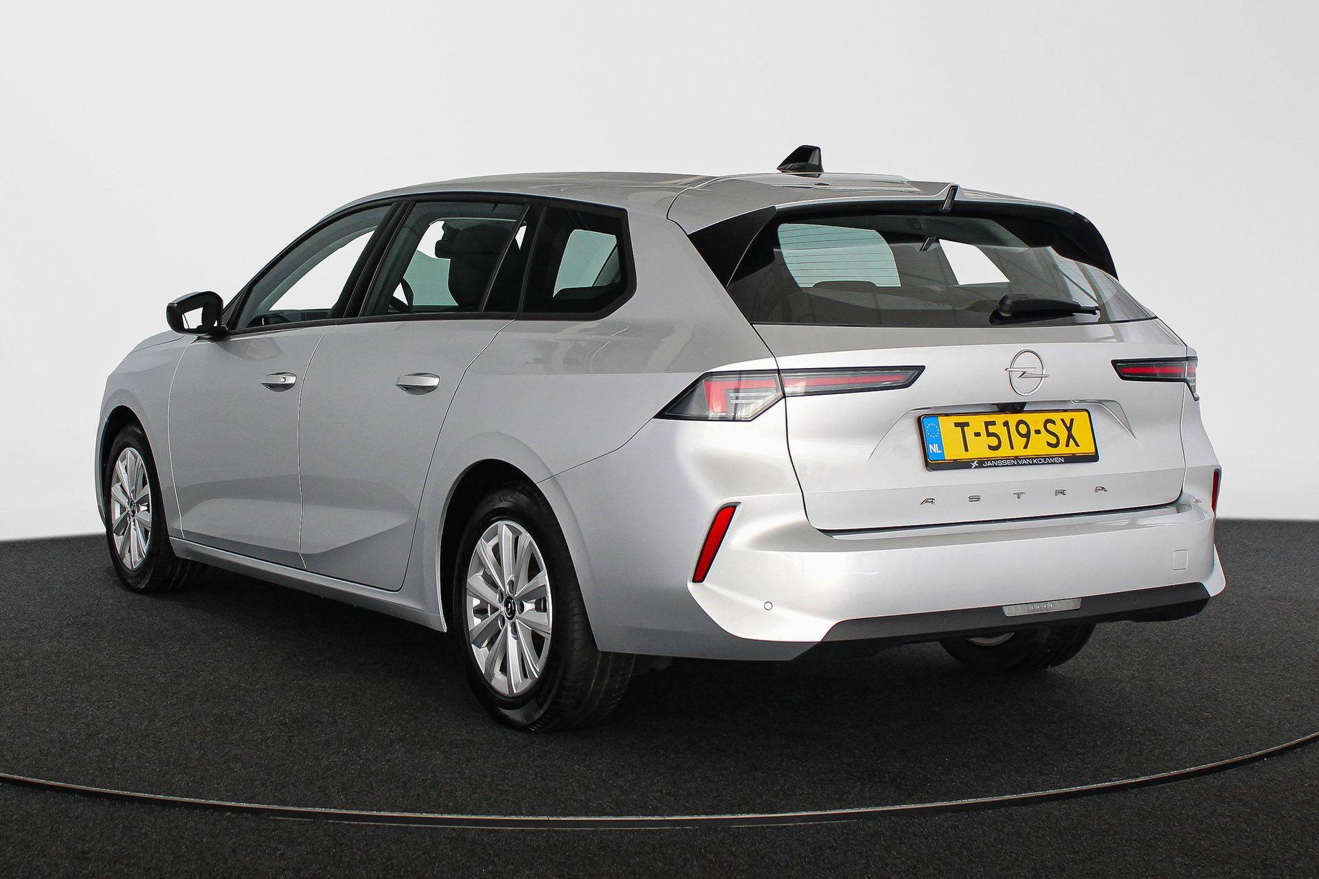 Opel Astra Sports Tourer 1.2 Edition - Afbeelding 4