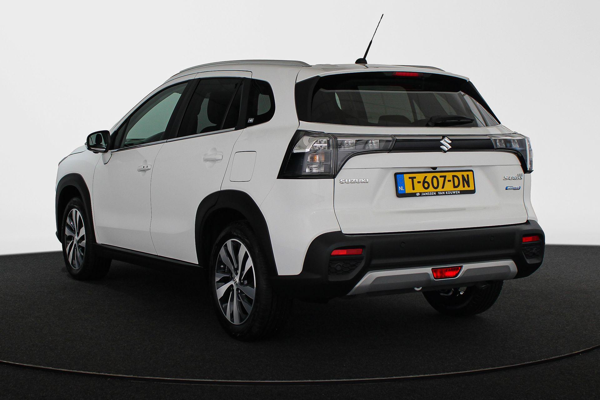 Suzuki S-Cross