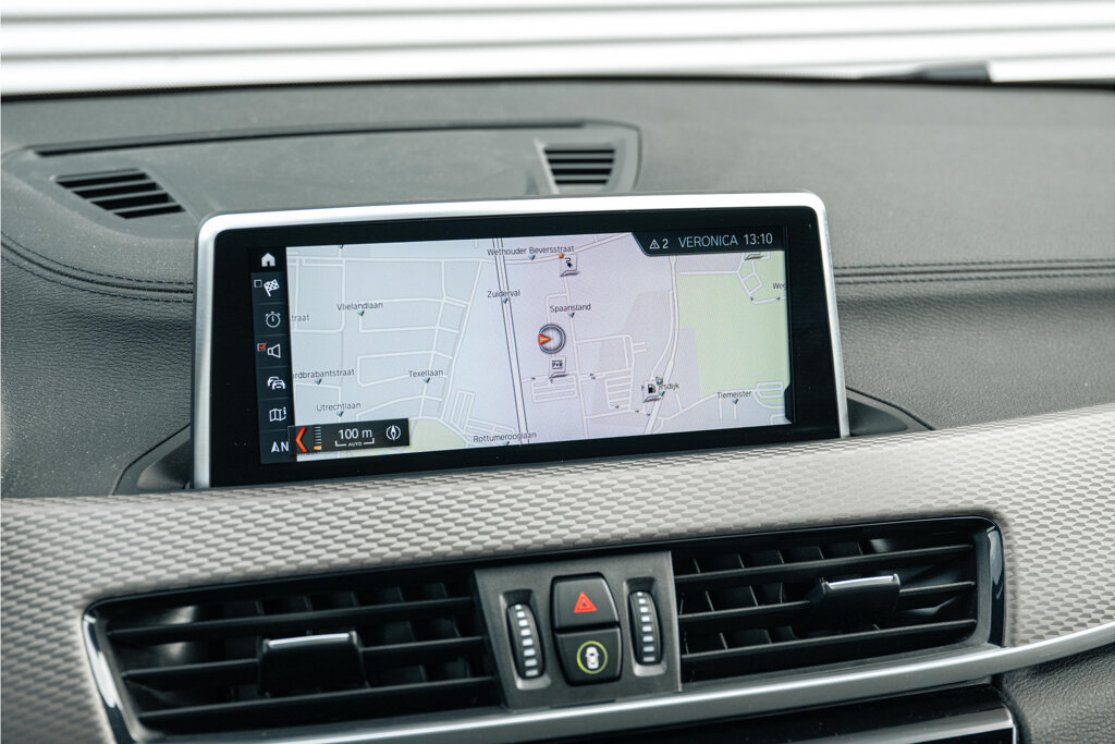 BMW X2 20