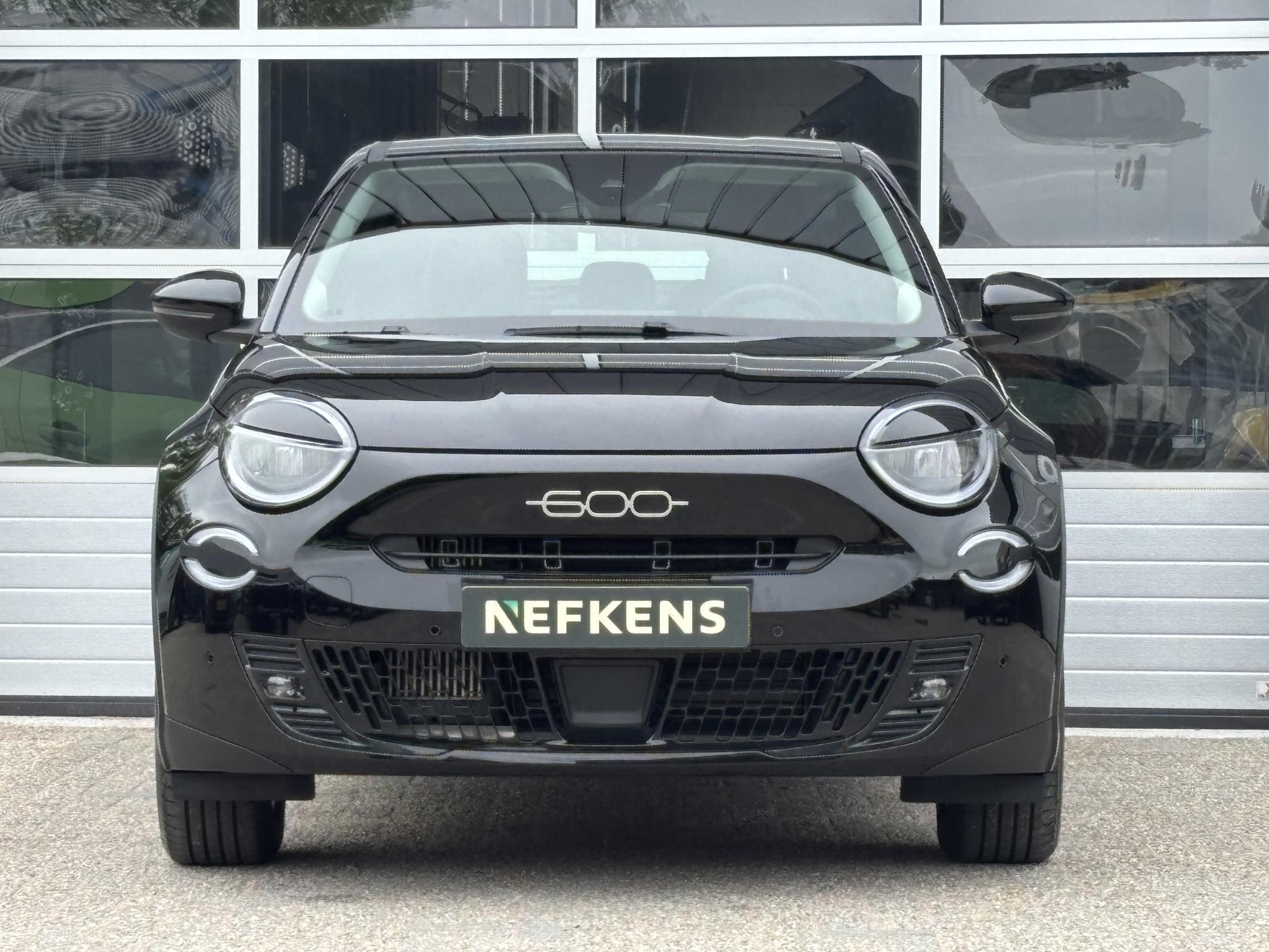 Fiat 600 1.2 Hybrid 110pk Urban Automaat - Afbeelding 2