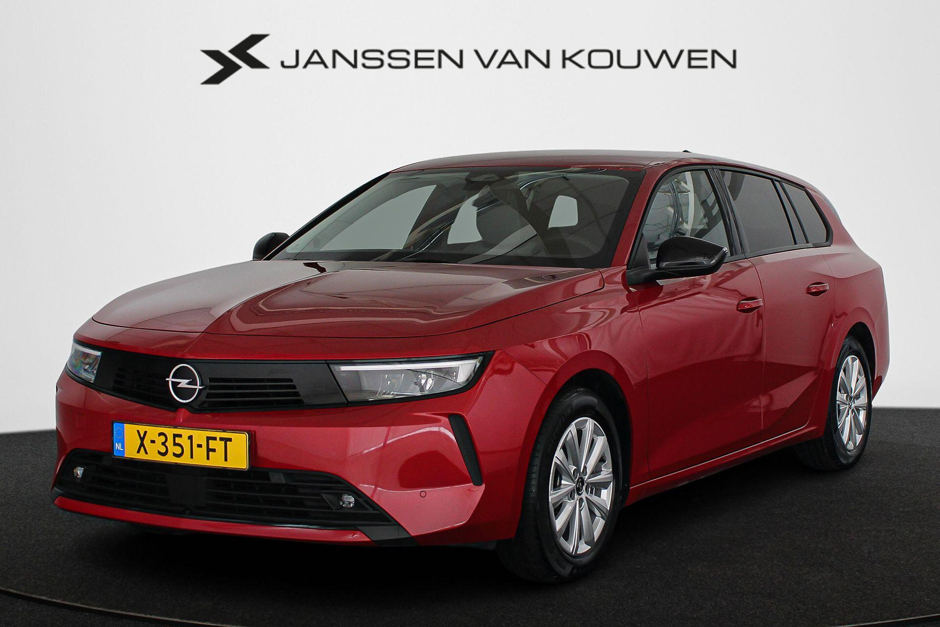 Opel Astra Sports Tourer 1.2 Level 2