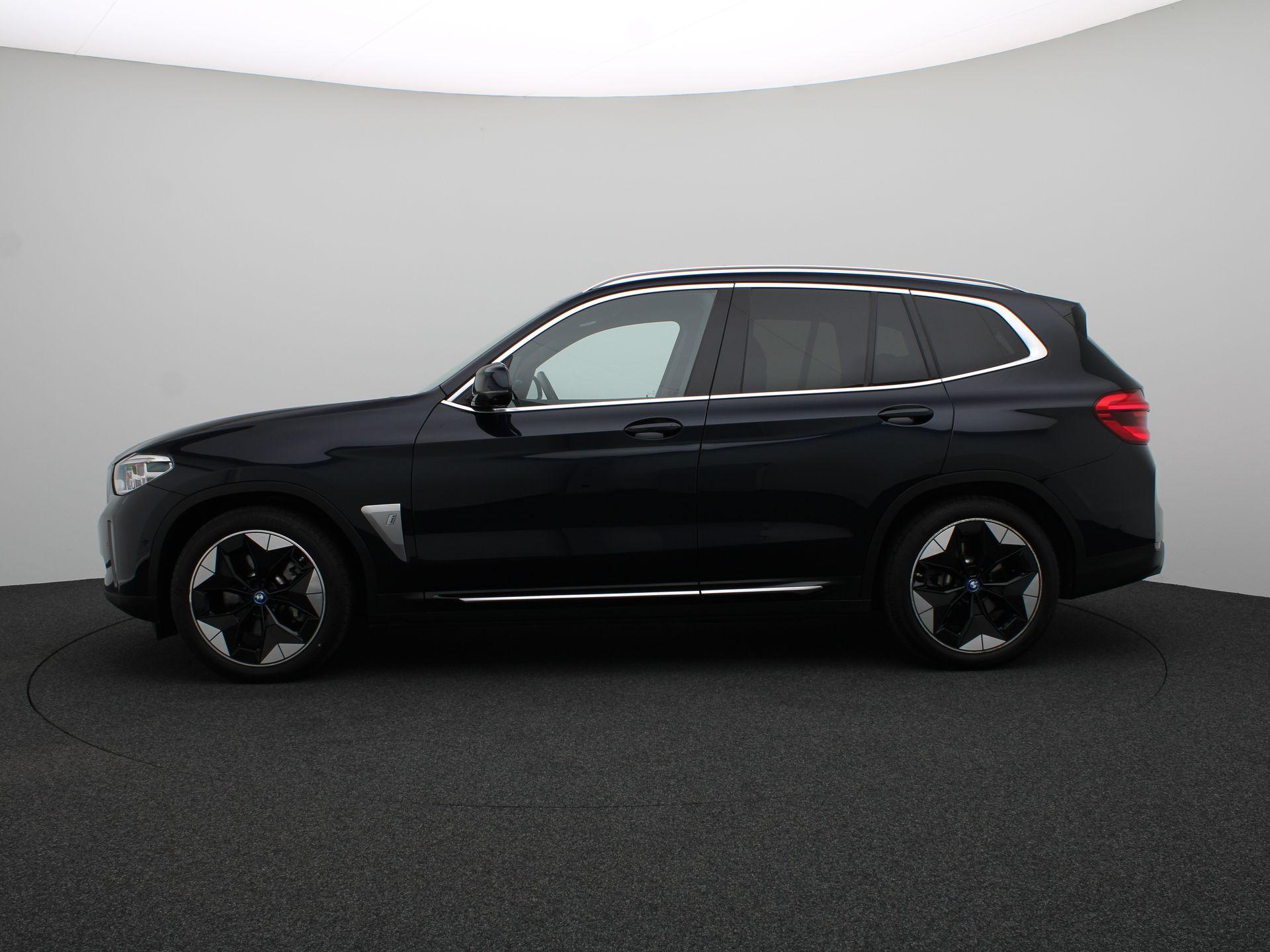 BMW iX3  - Afbeelding 4