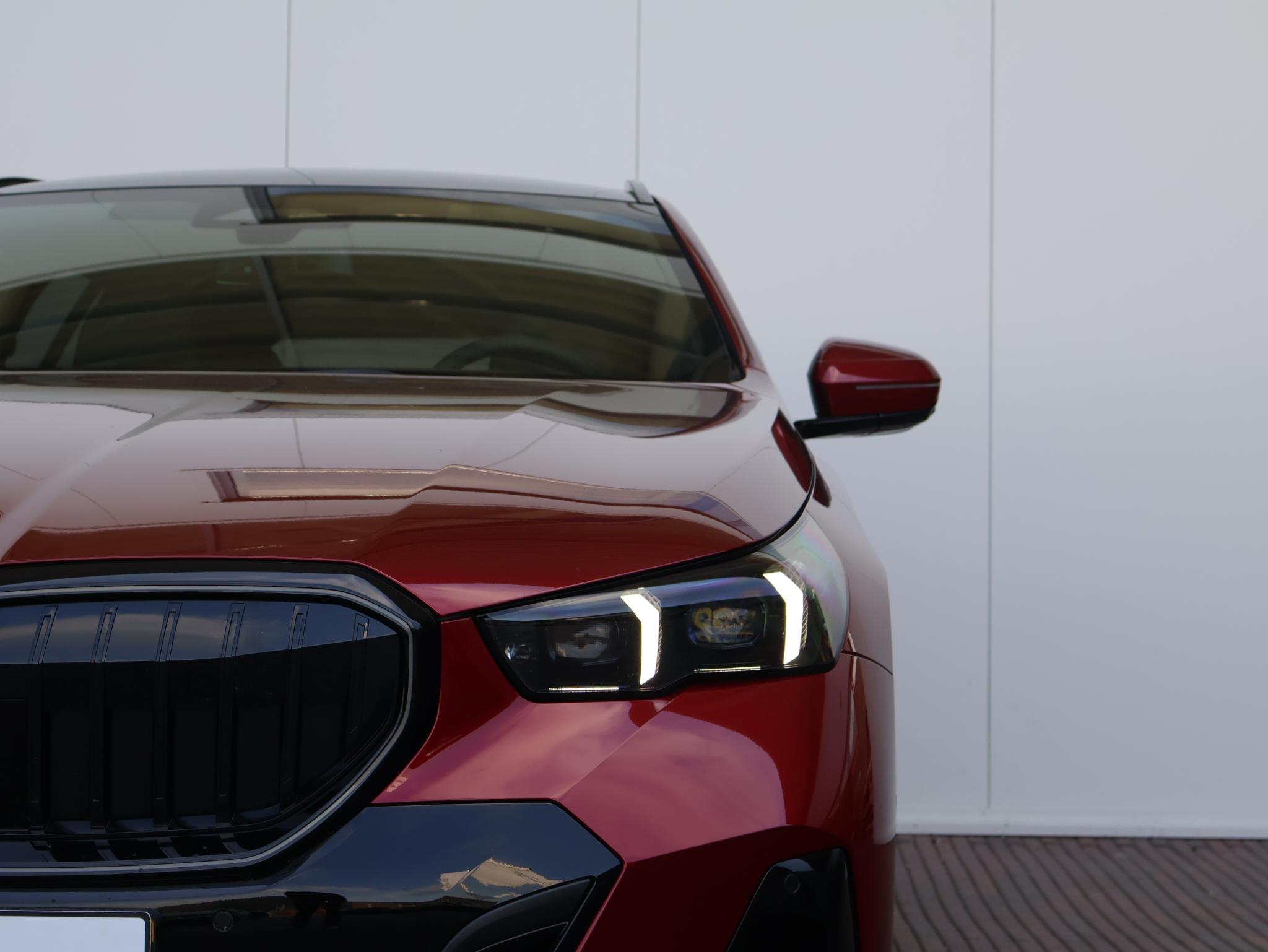 BMW 5-serie Touring 530e - Afbeelding 3