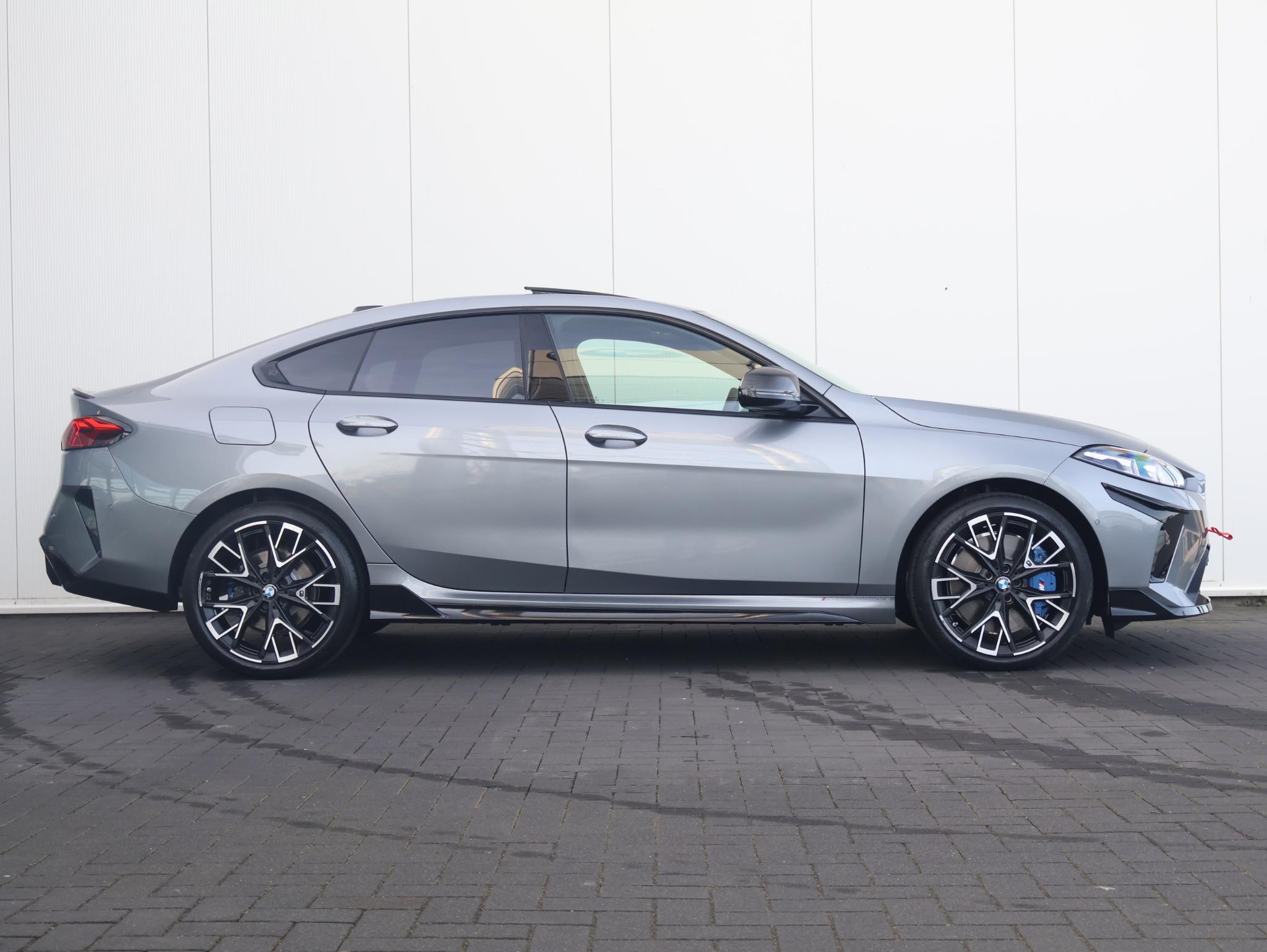 BMW 2 Serie 220 Gran Coupé - Afbeelding 4
