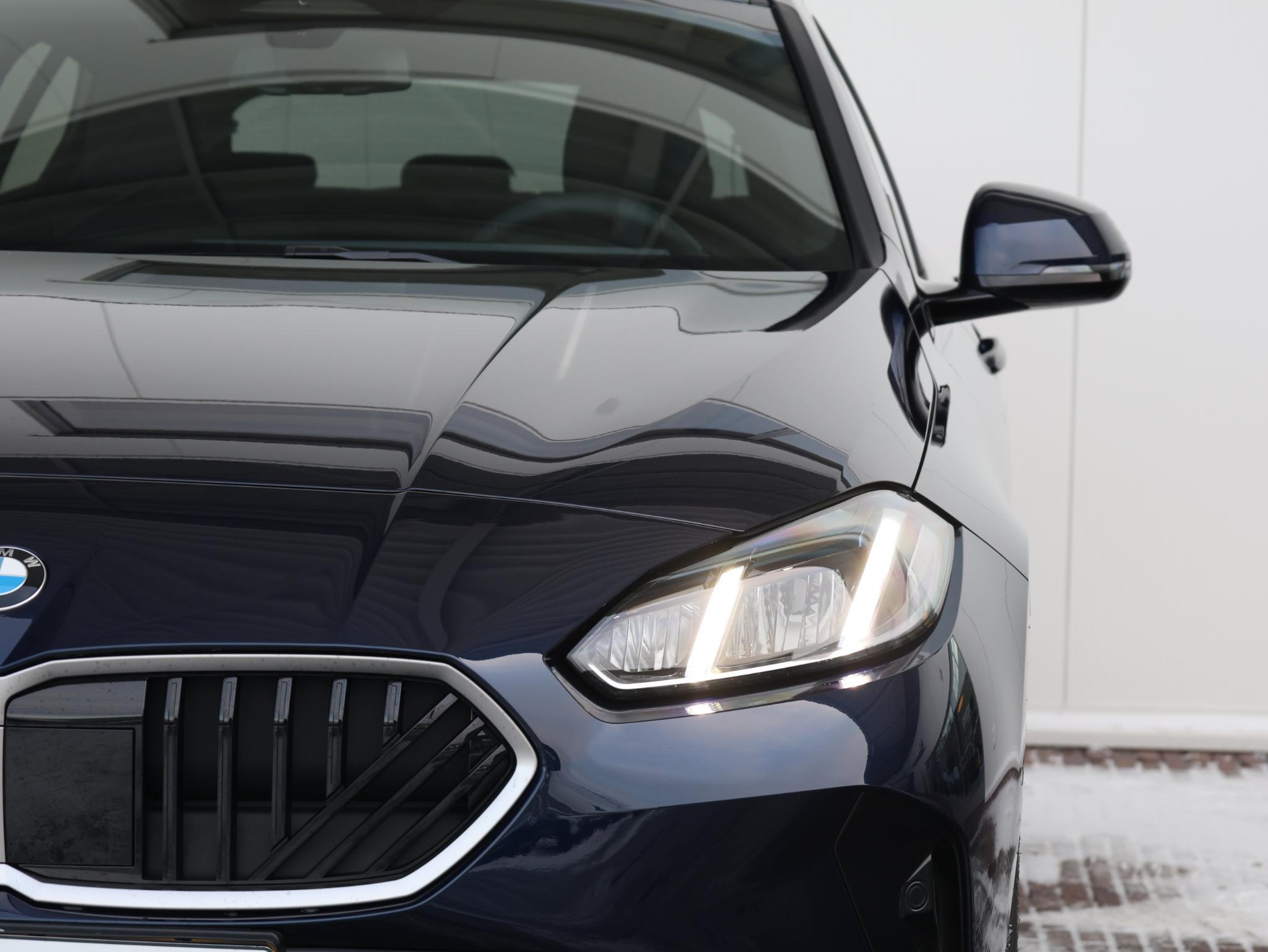 BMW 1 Serie 120 M Sport Design Edition - Afbeelding 5