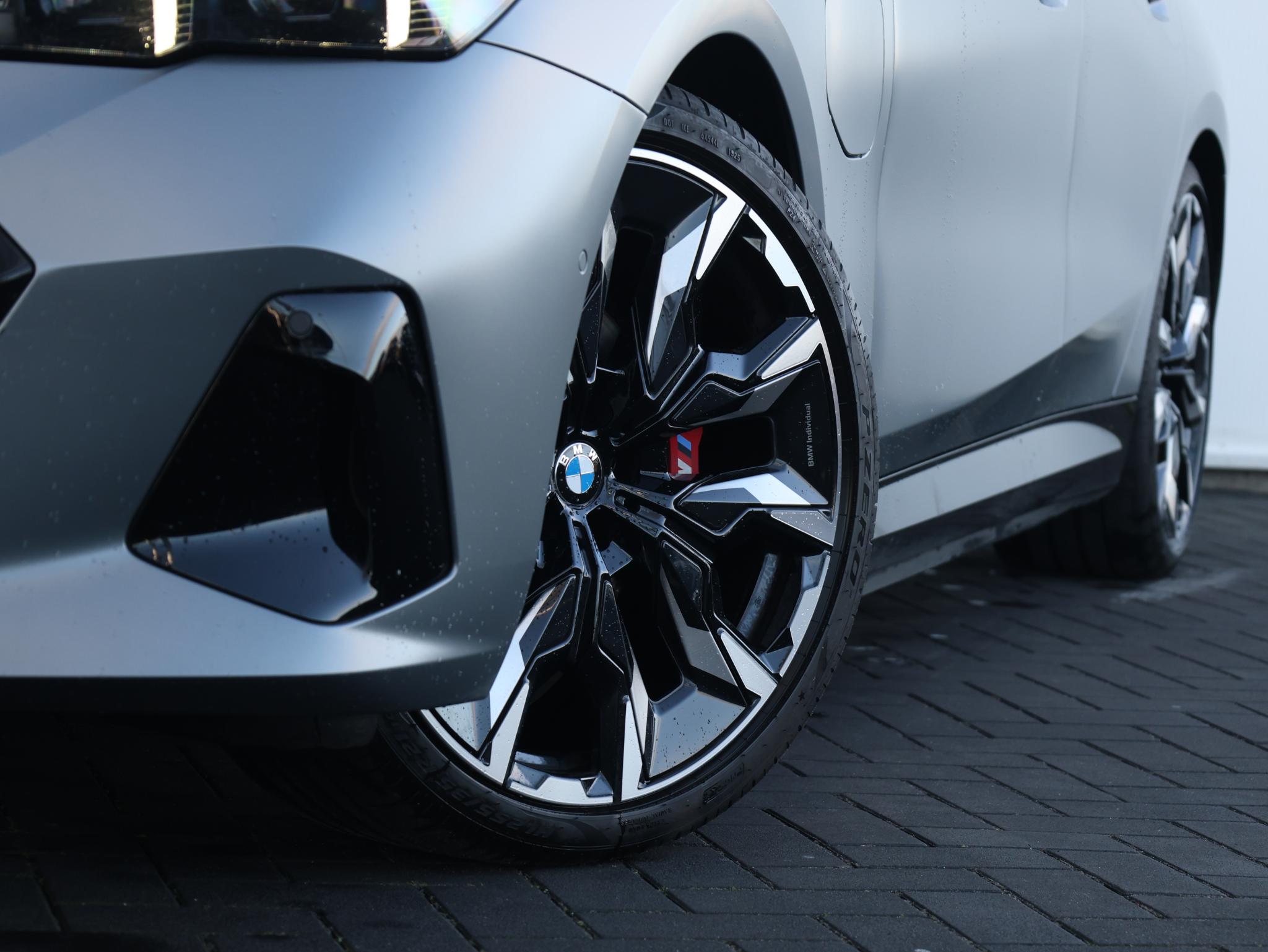 BMW 5-serie 530e M Sport Edition - Afbeelding 3