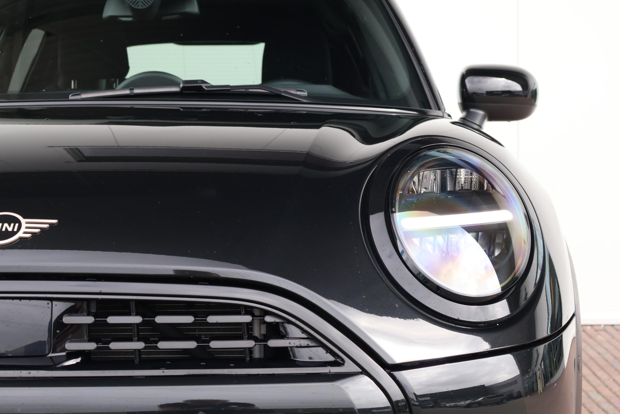 MINI Cooper C Essential XS - Afbeelding 3