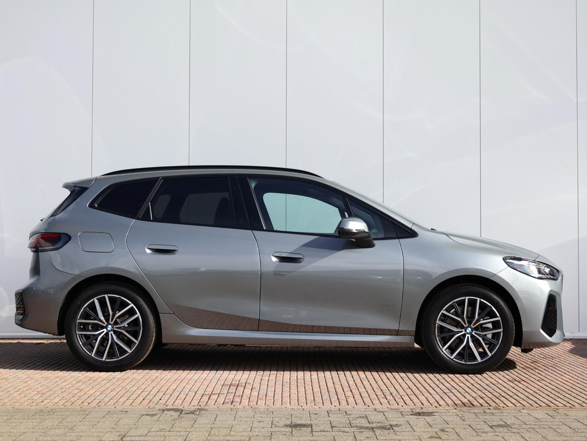 BMW 2 Serie Active Tourer 230e xDrive - Afbeelding 5