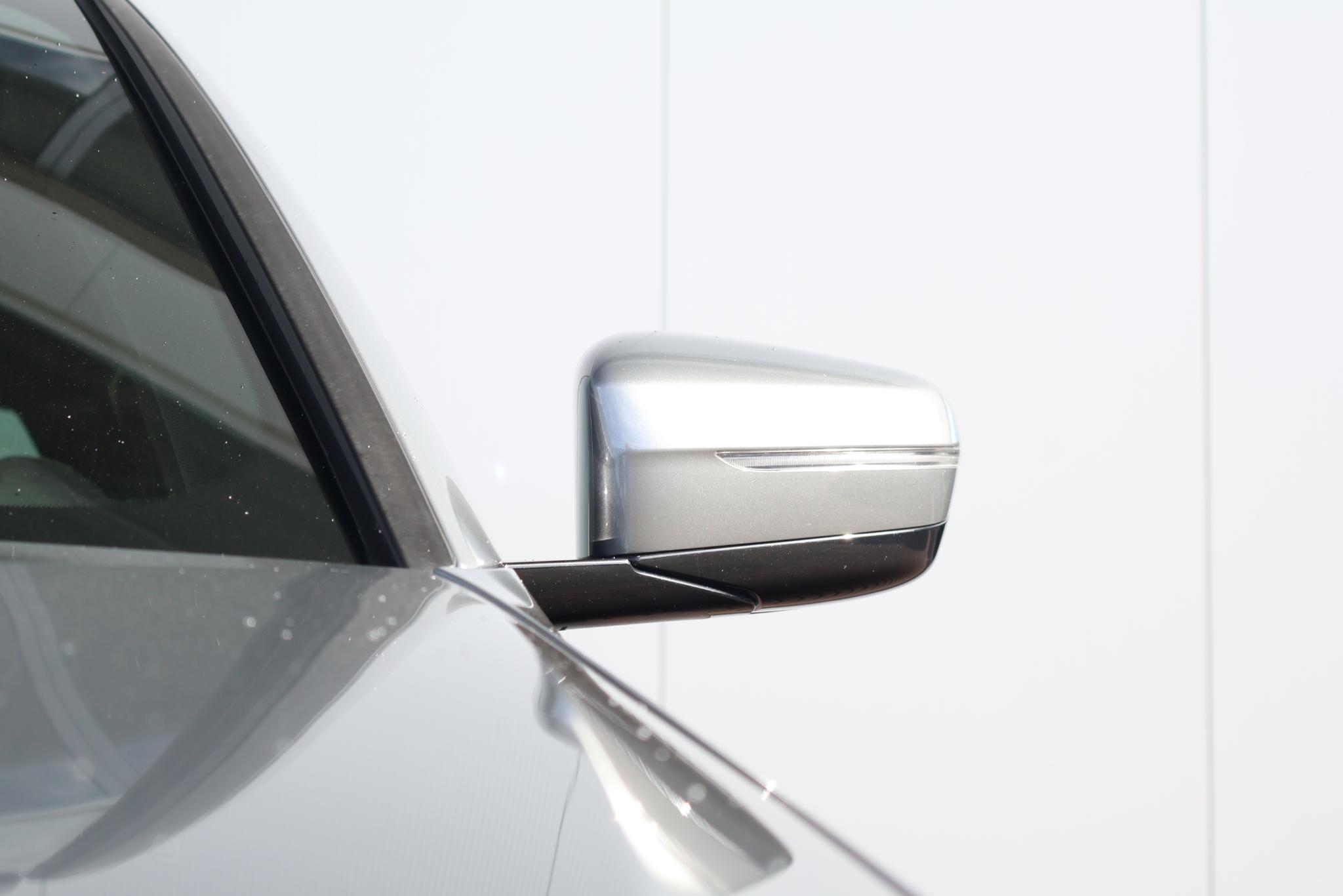 BMW 3-serie Touring 330e - Afbeelding 4