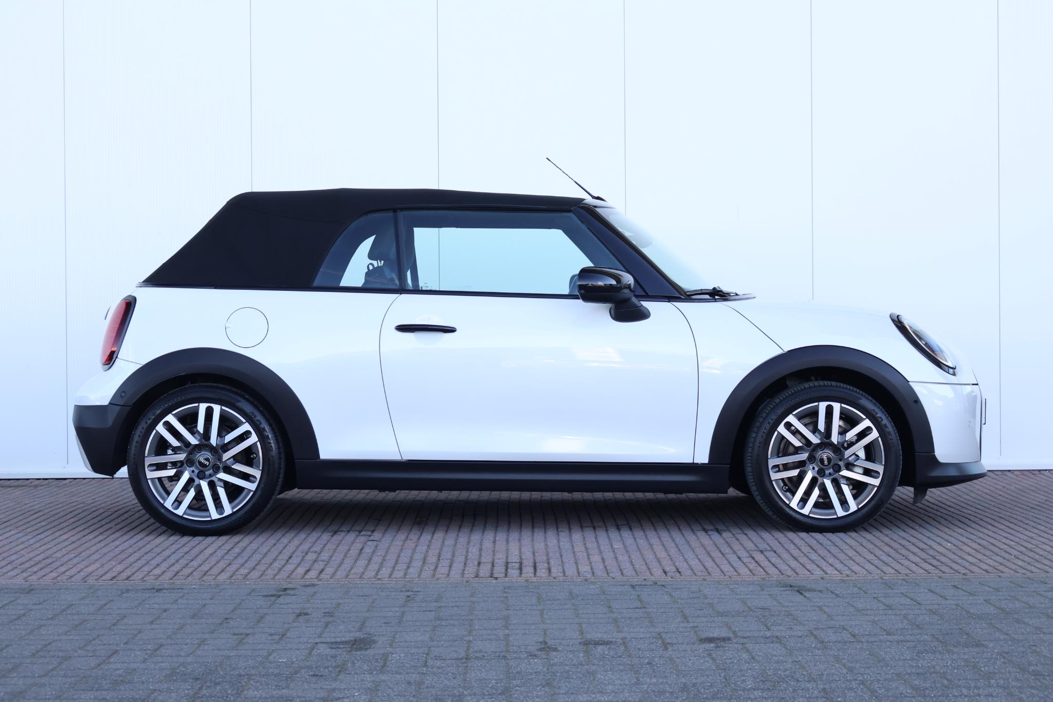 MINI Cabrio Cooper C Classic M - Afbeelding 5