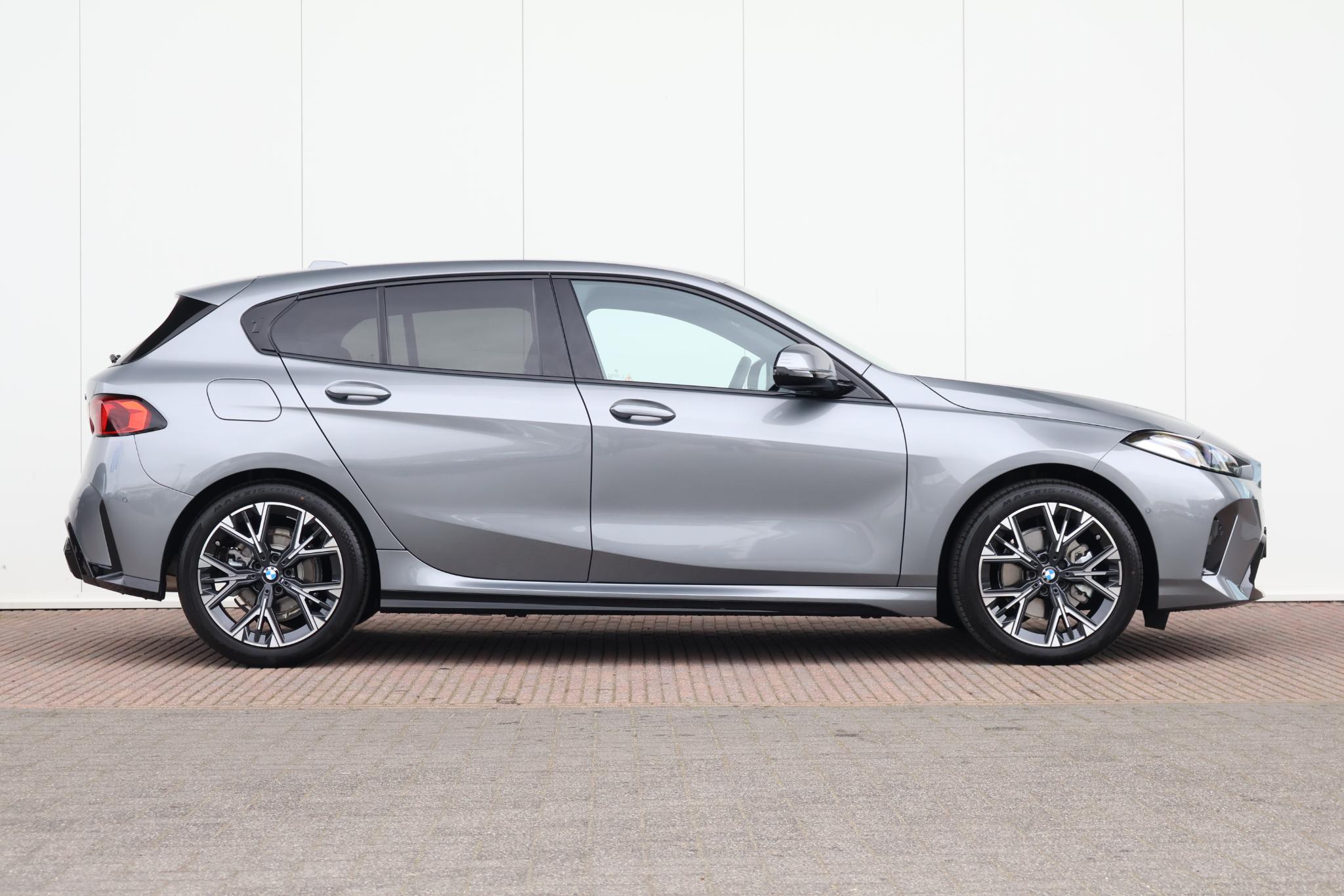 BMW 1 Serie 120 M Sport Design Edition - Afbeelding 5
