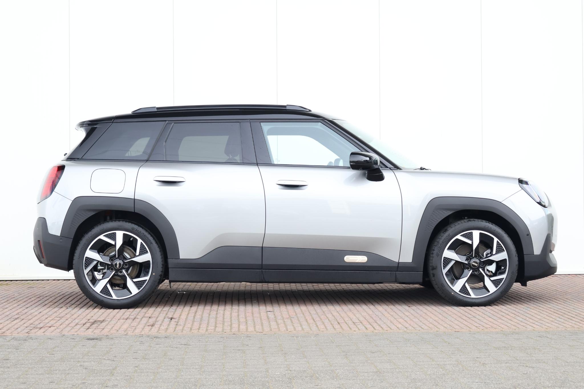 MINI Aceman E Classic L 42.5 kWh - Afbeelding 5