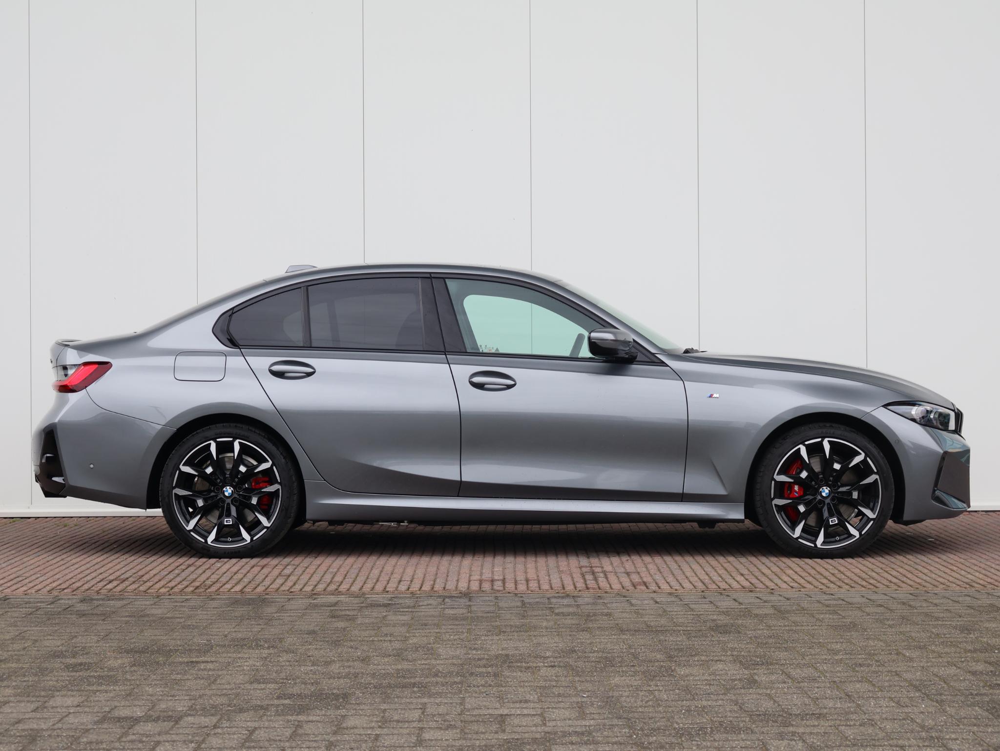 BMW 3-serie 330e - Afbeelding 5