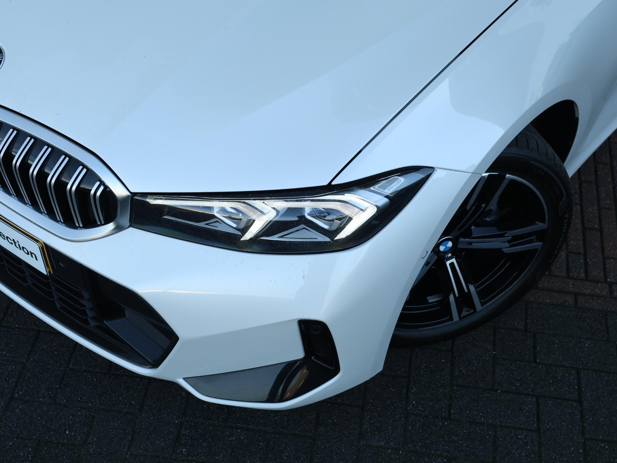 BMW 3-serie Touring 318i - Afbeelding 2