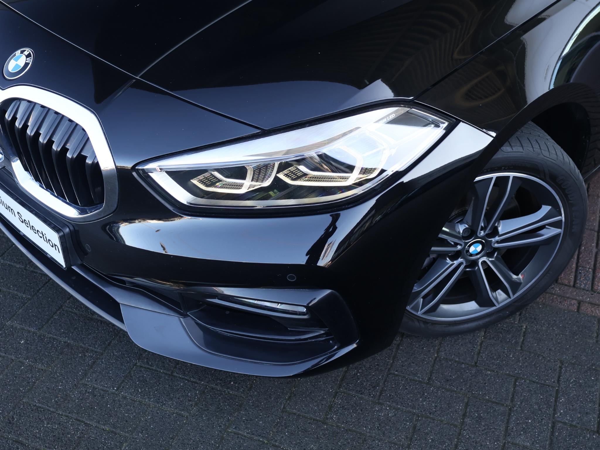 BMW 1 Serie 118i Executive Edition - Afbeelding 2