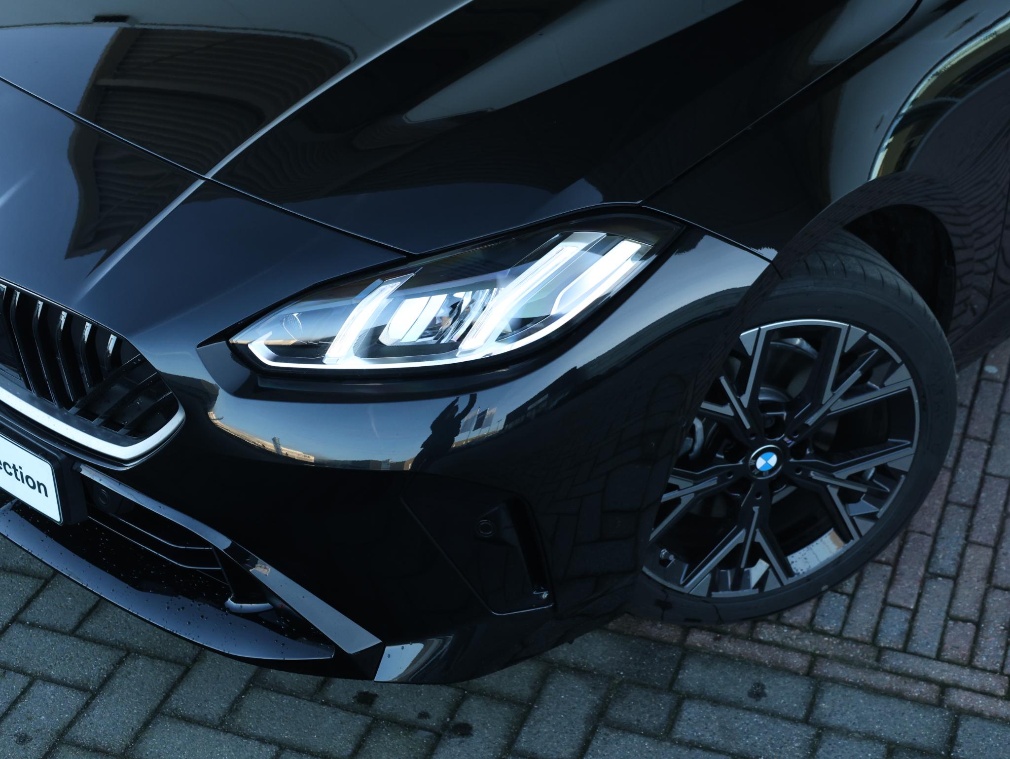 BMW 1 Serie 120 M Sport Design Edition - Afbeelding 2