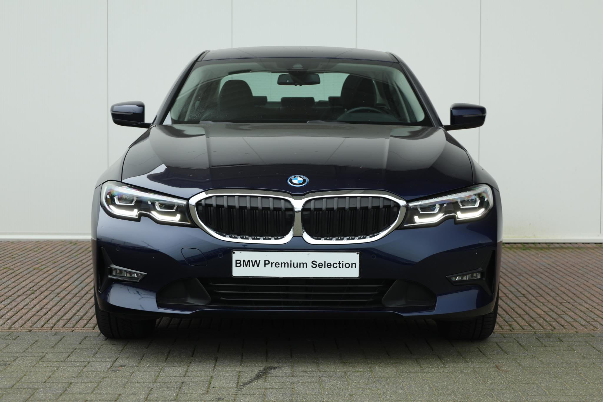 BMW 3-serie 320e Business Edition Plus - Afbeelding 2