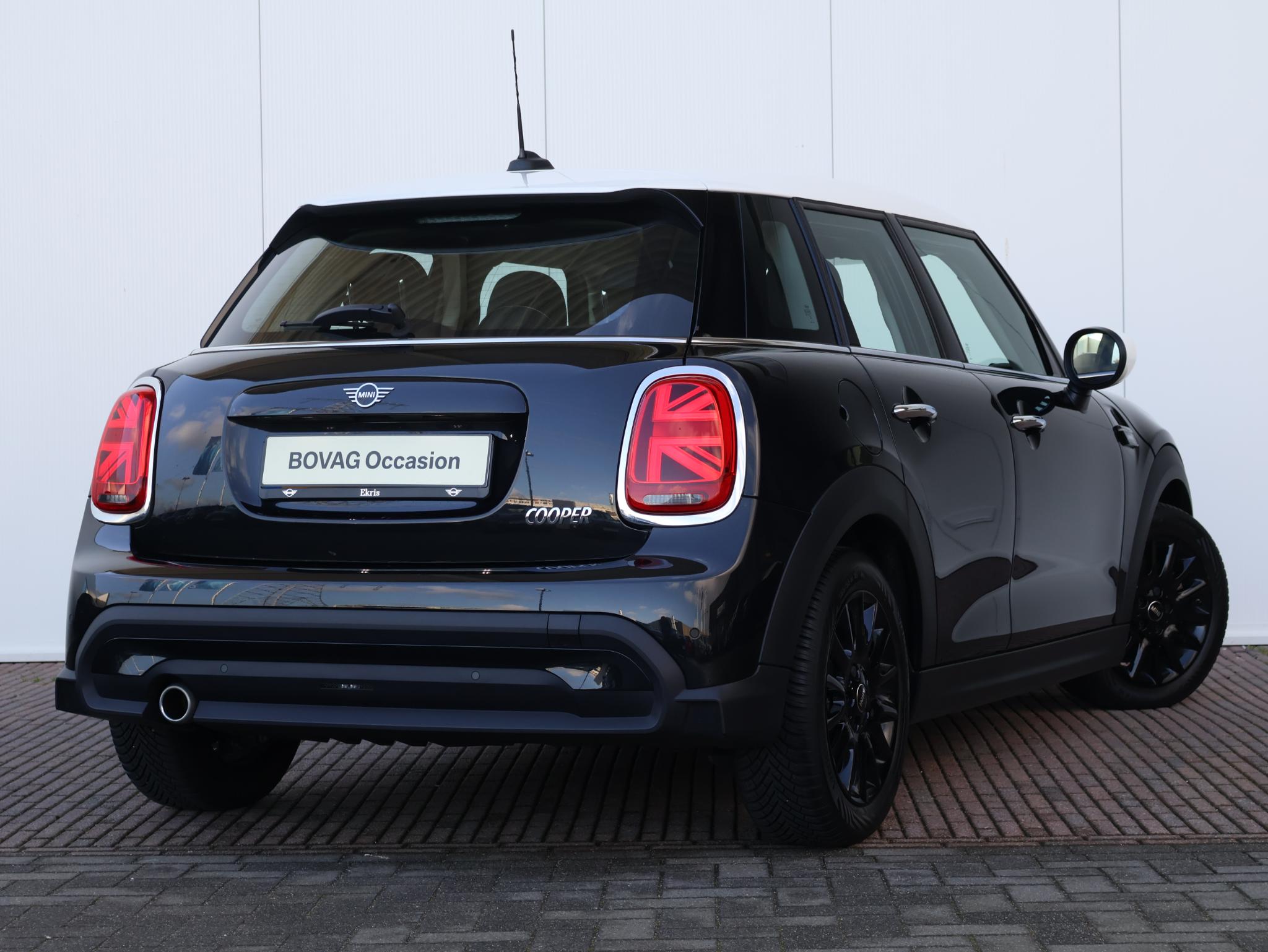 MINI 3-deurs Cooper Camden Edition - Afbeelding 2