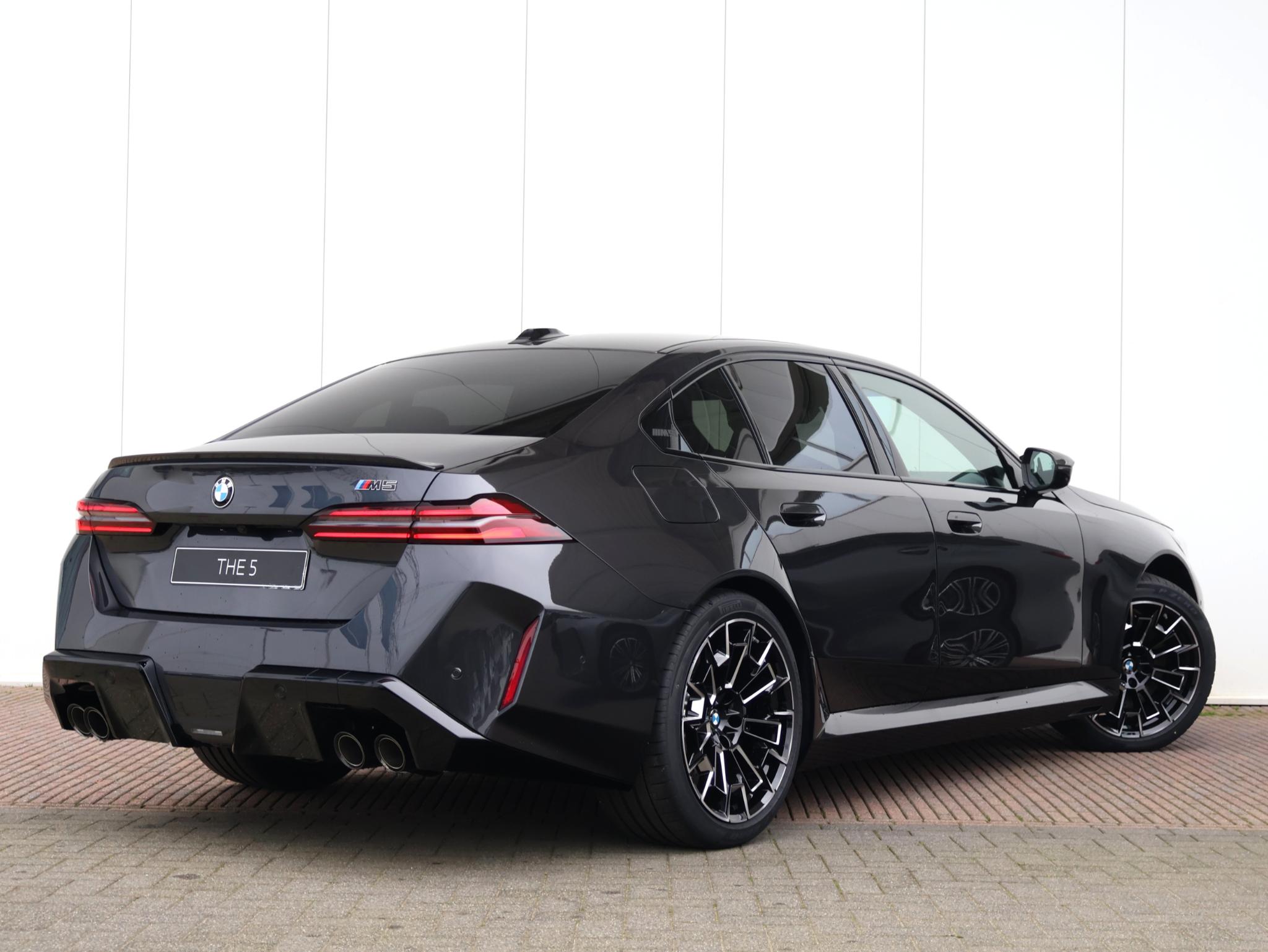BMW  M5 - Afbeelding 2
