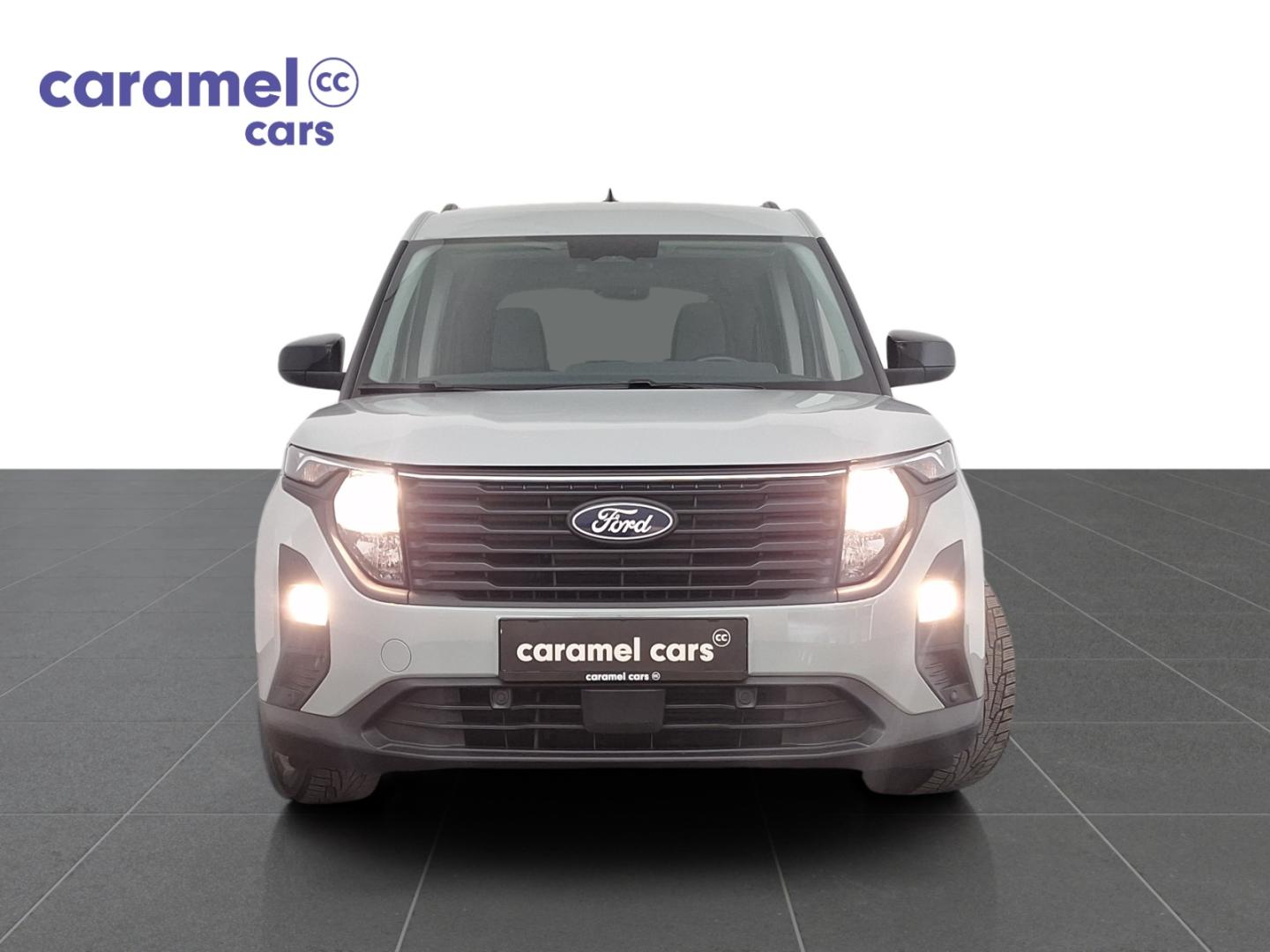 Ford Tourneo Courier TITANIUM AUTOMAAT 5-ZIT *CAMERA SENSOREN*DAB*GPS* - Afbeelding 2