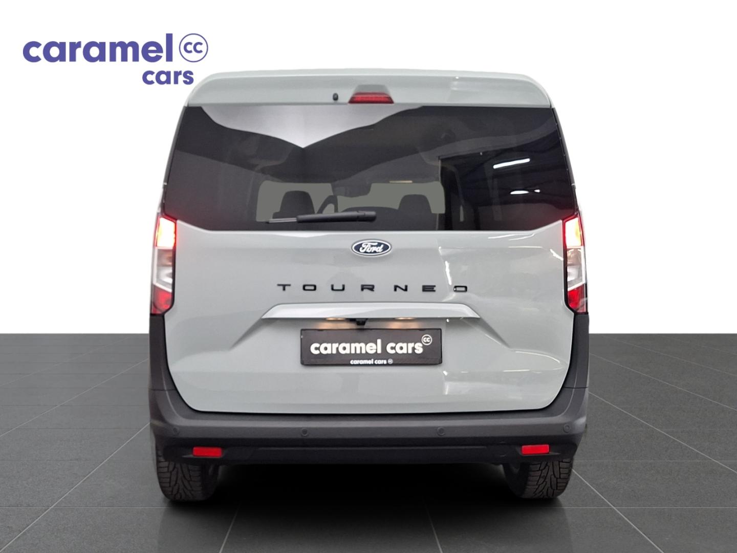 Ford Tourneo Courier TITANIUM AUTOMAAT 5-ZIT *CAMERA SENSOREN*DAB*GPS* - Afbeelding 5
