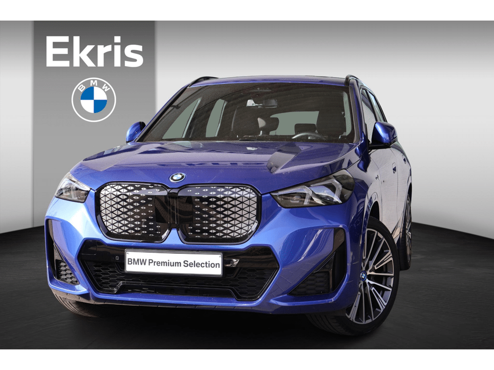 BMW iX1 eDrive20 - Afbeelding 1