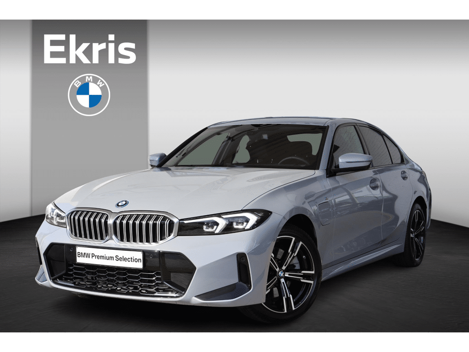 BMW 3 Serie Sedan 330e - Afbeelding 1