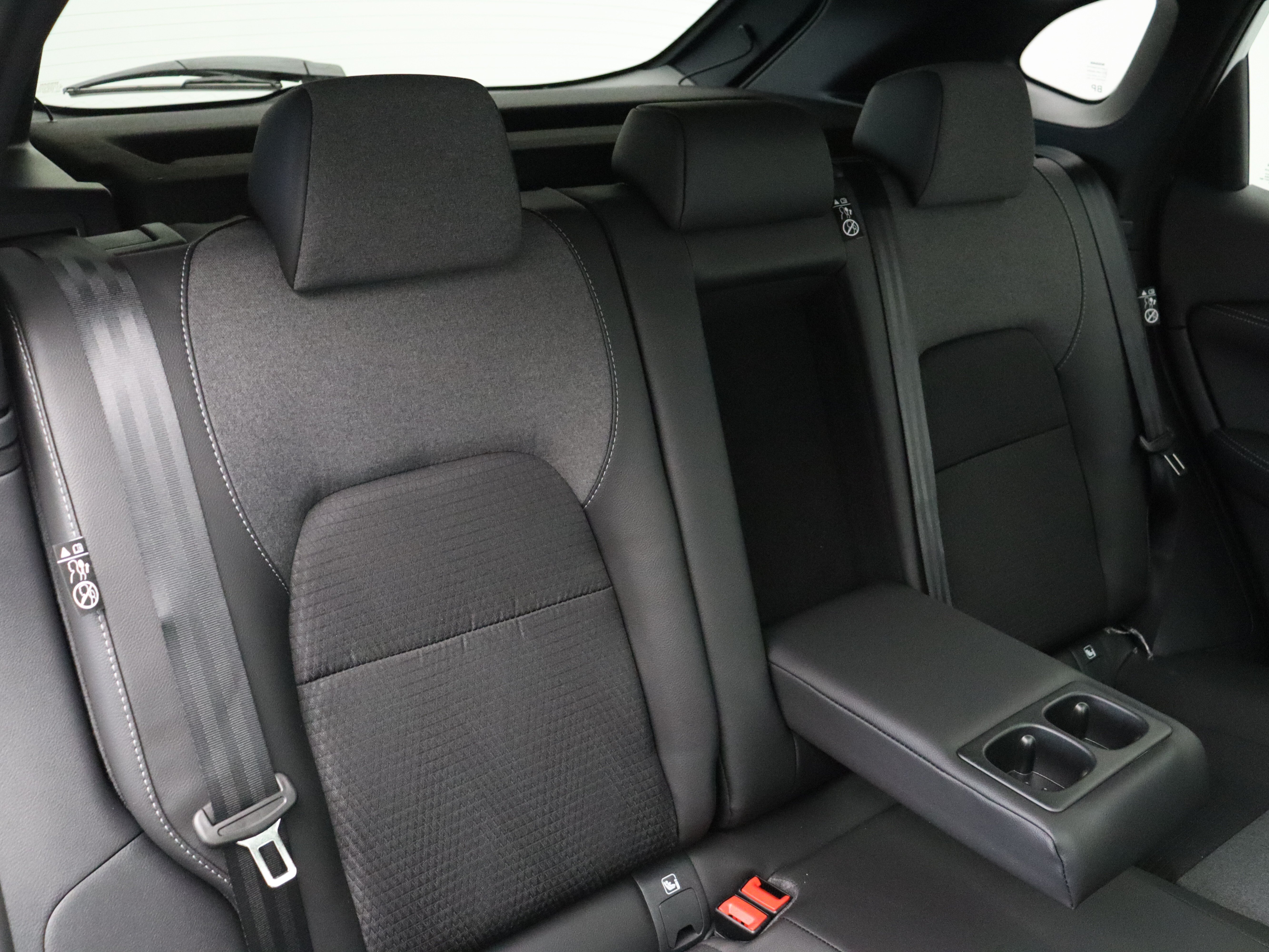 Nissan QASHQAI N-Connecta + Panoramisch glazen dak + Cold Pack Mild-Hybrid 158 Xtronic - Afbeelding 10