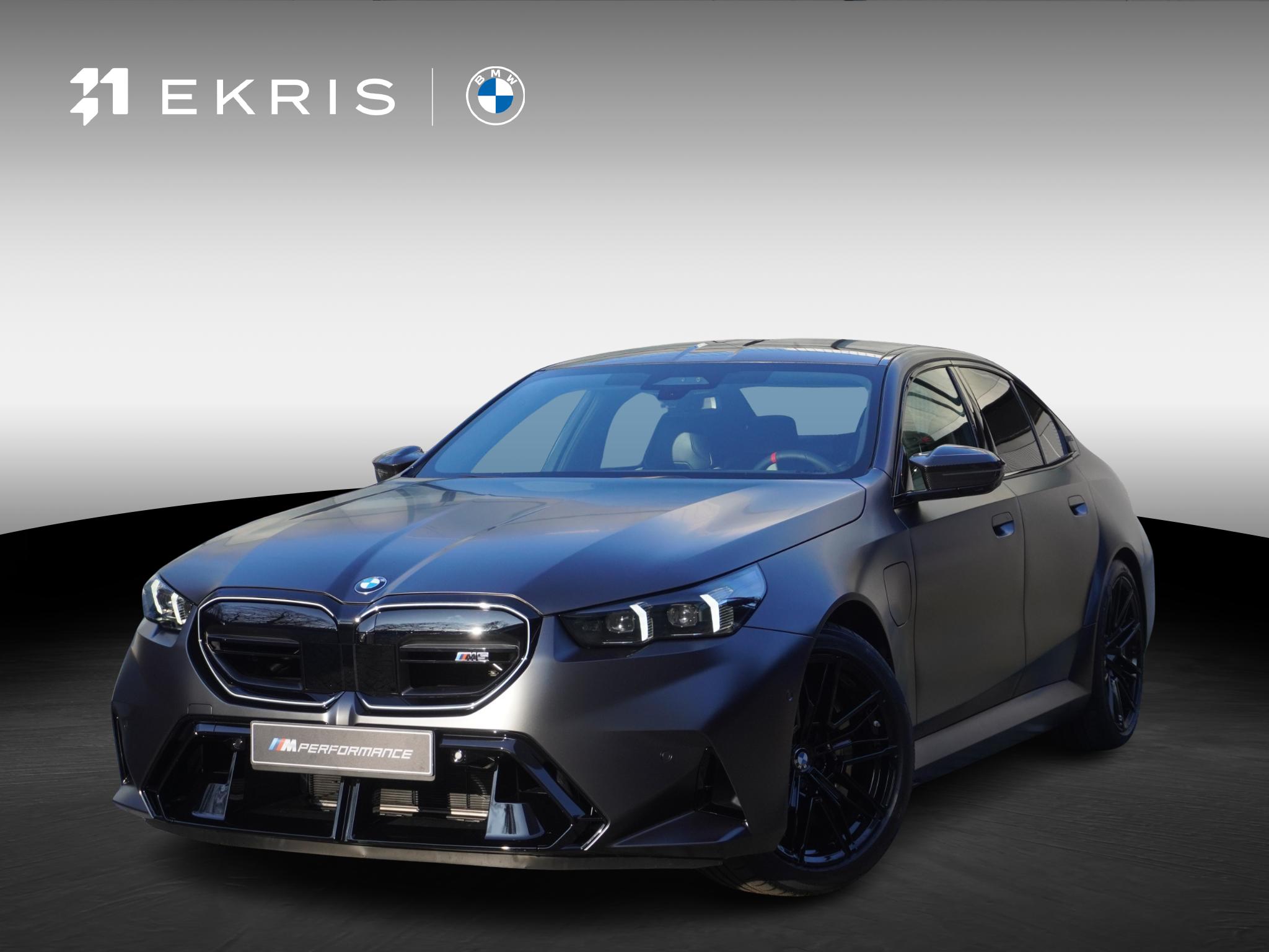 BMW M5 Sedan