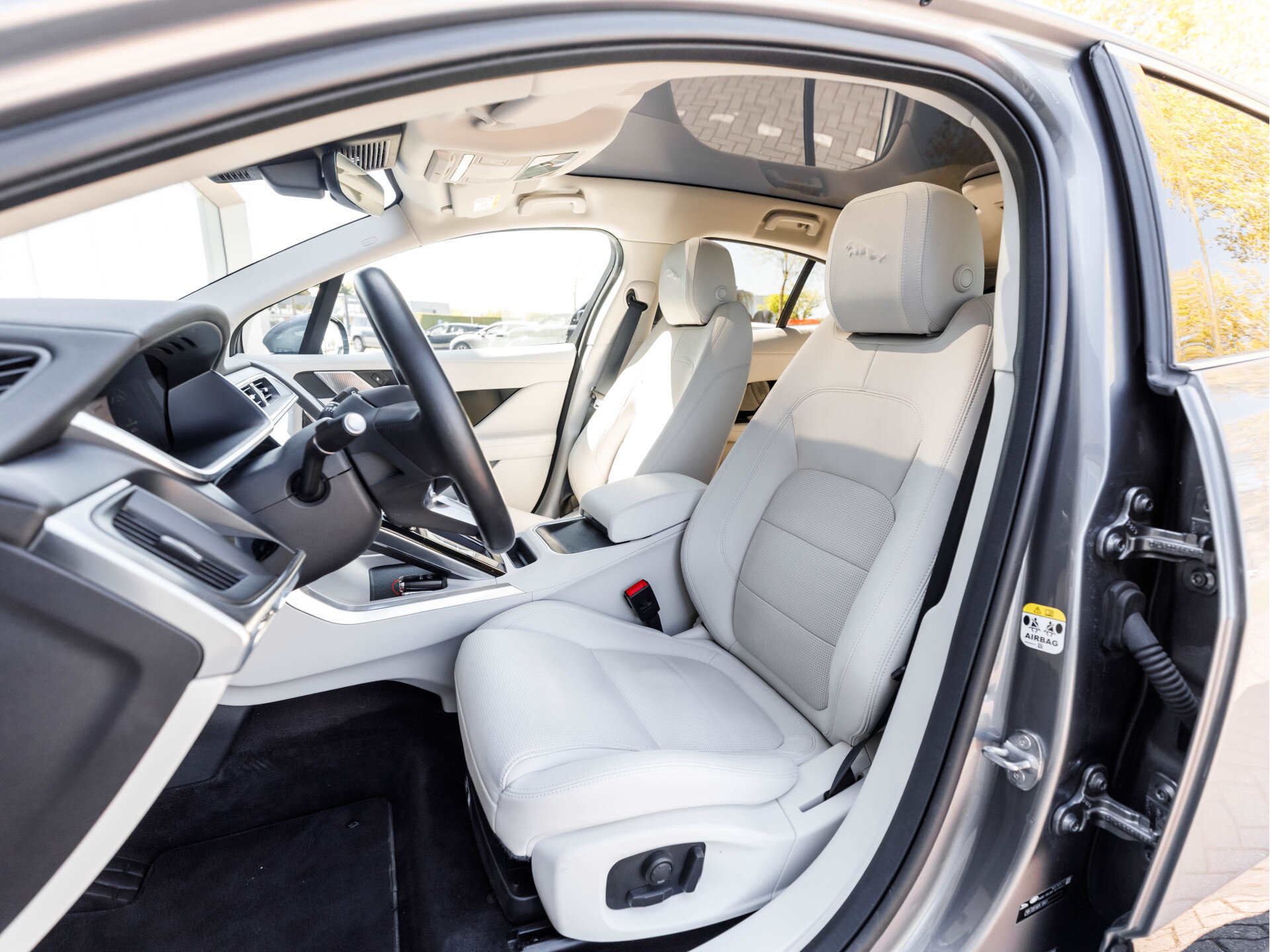 Jaguar I-PACE EV400 S 90 kWh - Afbeelding 4
