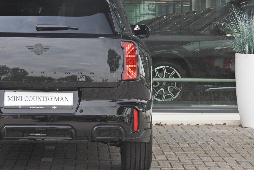 MINI Countryman 17