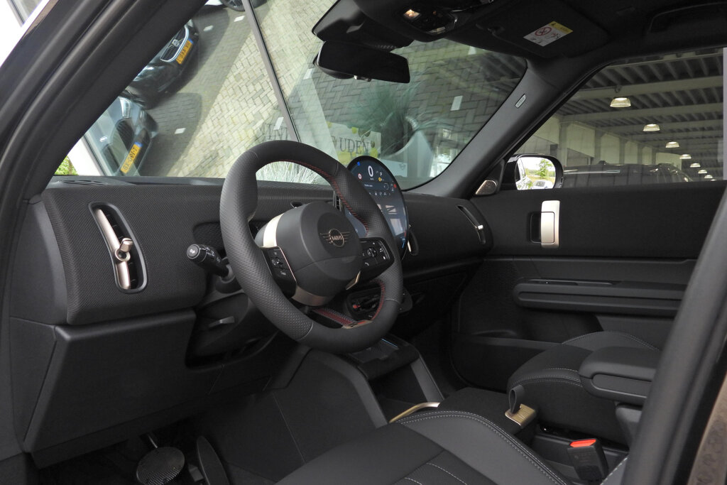 MINI Countryman 18