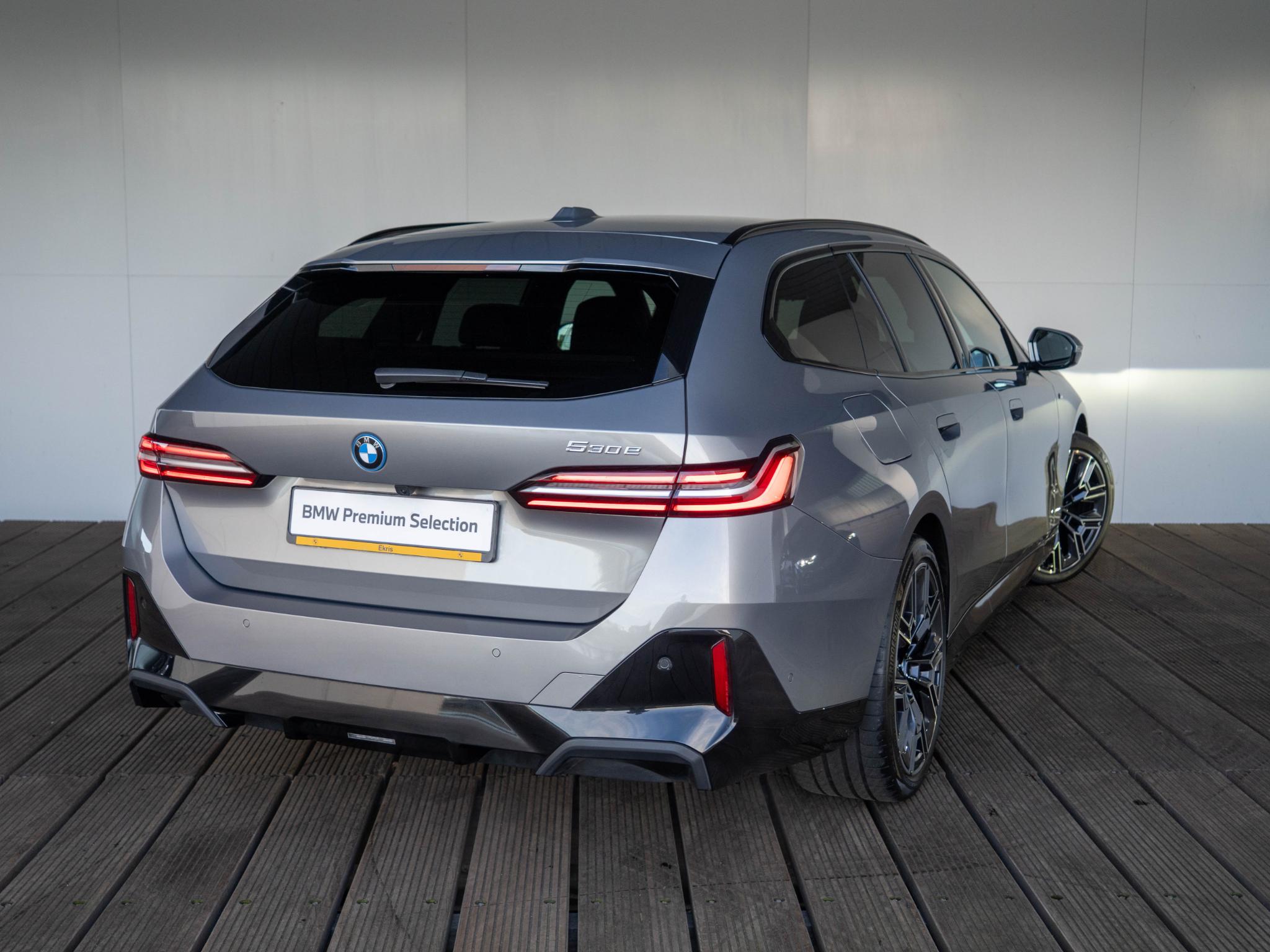 BMW 5 Serie Touring 530e - Afbeelding 2