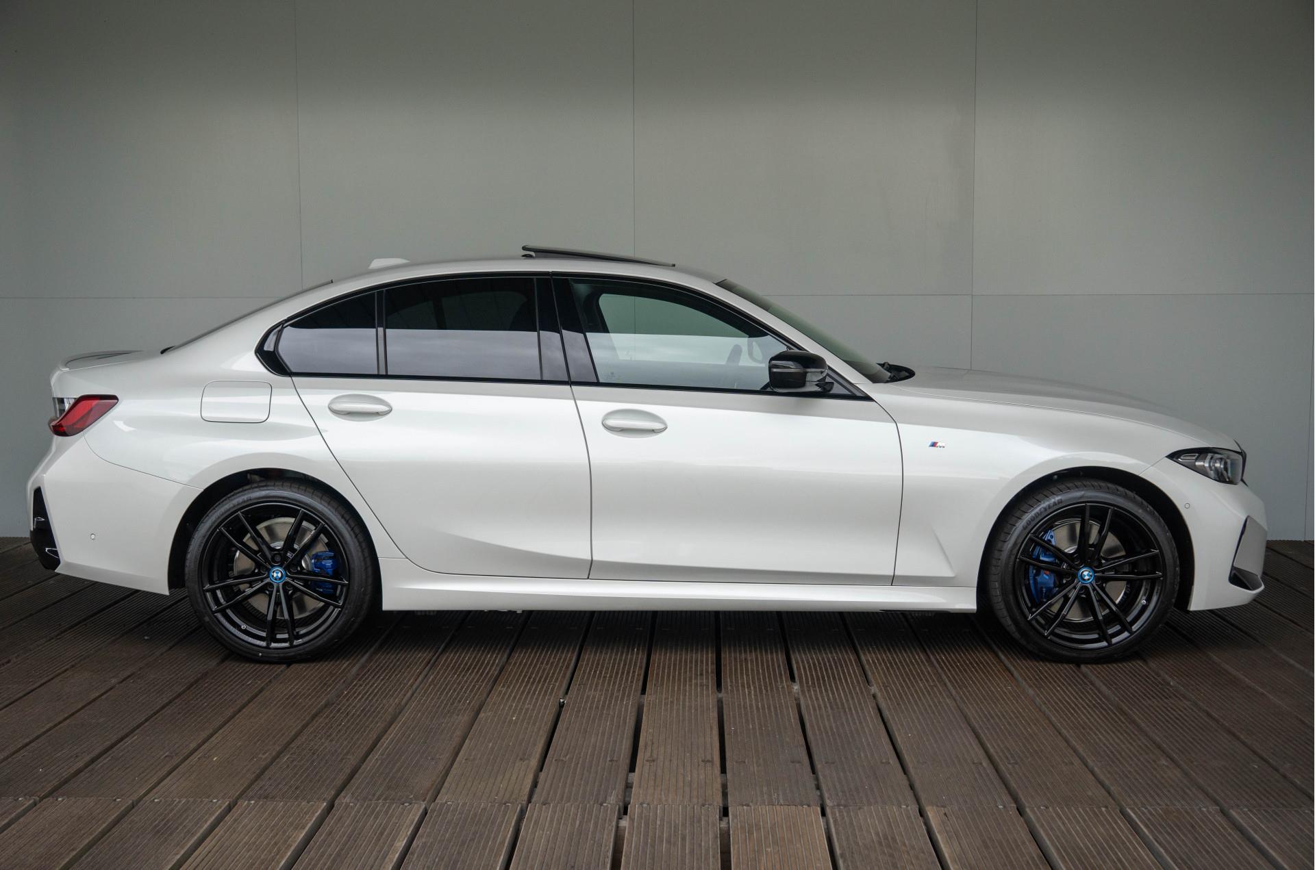 BMW 3-serie 320e - Afbeelding 3