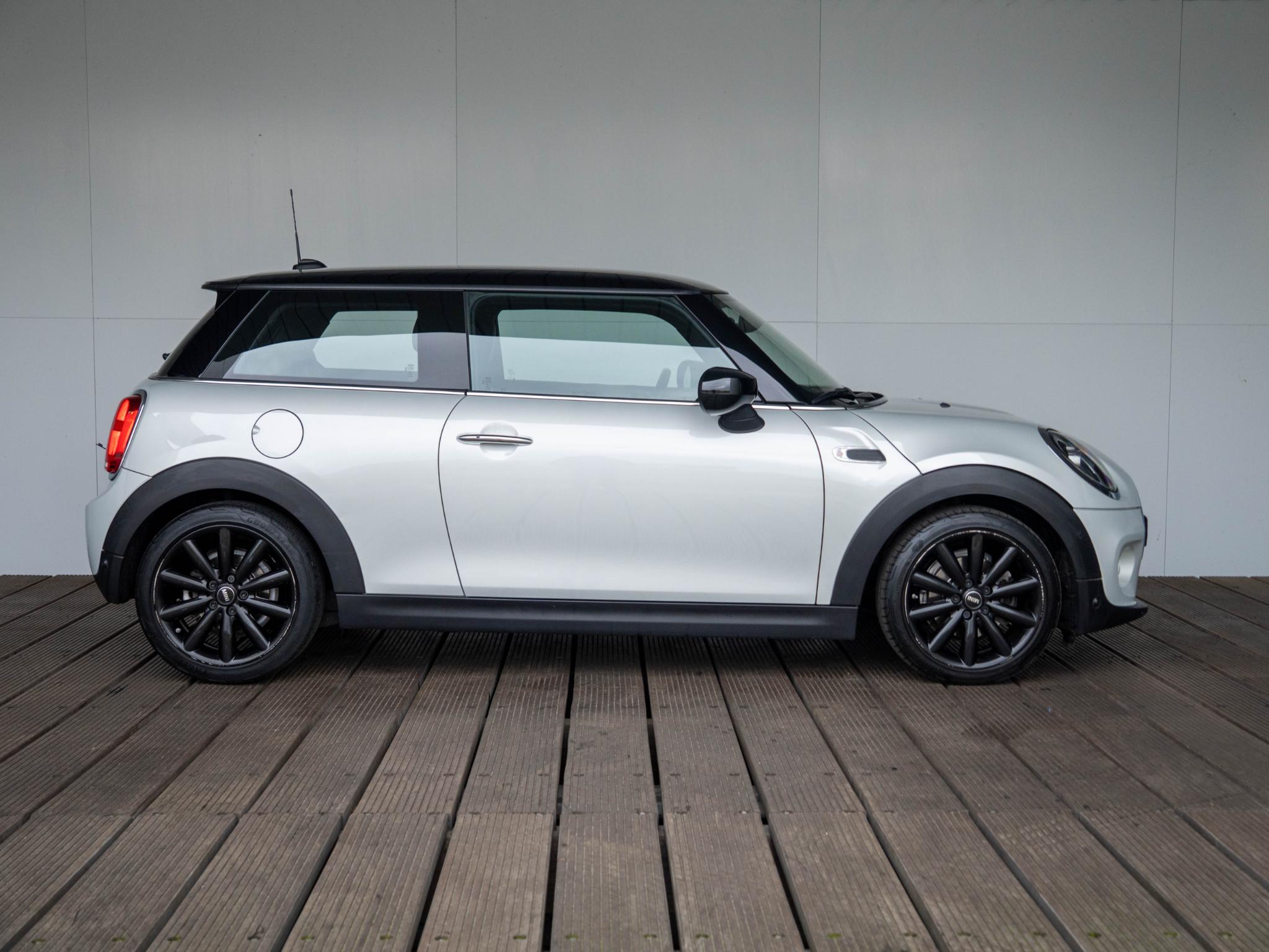 MINI 3-deurs Cooper Aut. - Afbeelding 4