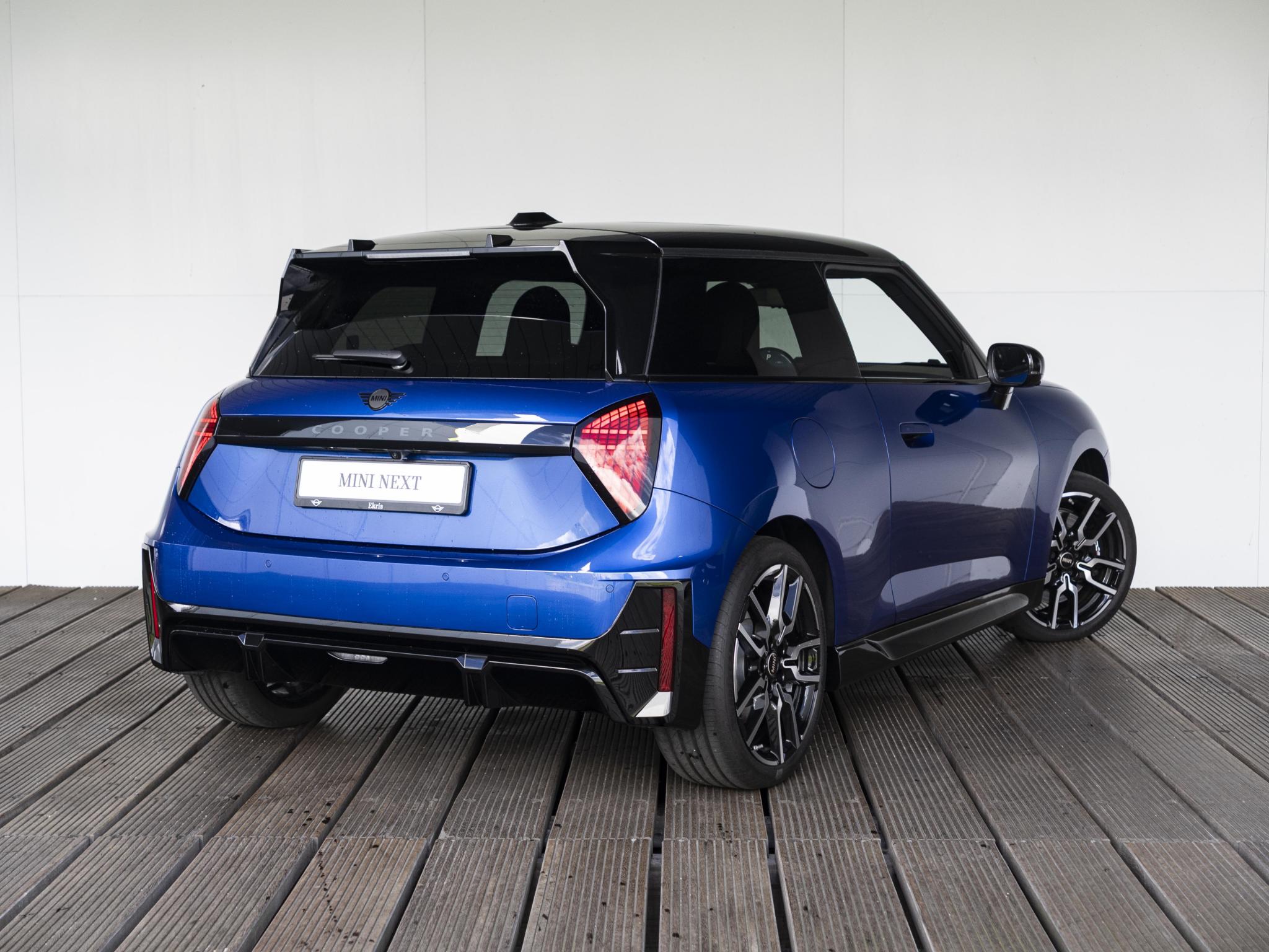 MINI 3-deurs Cooper SE John Cooper Works XL-pakket - Afbeelding 2