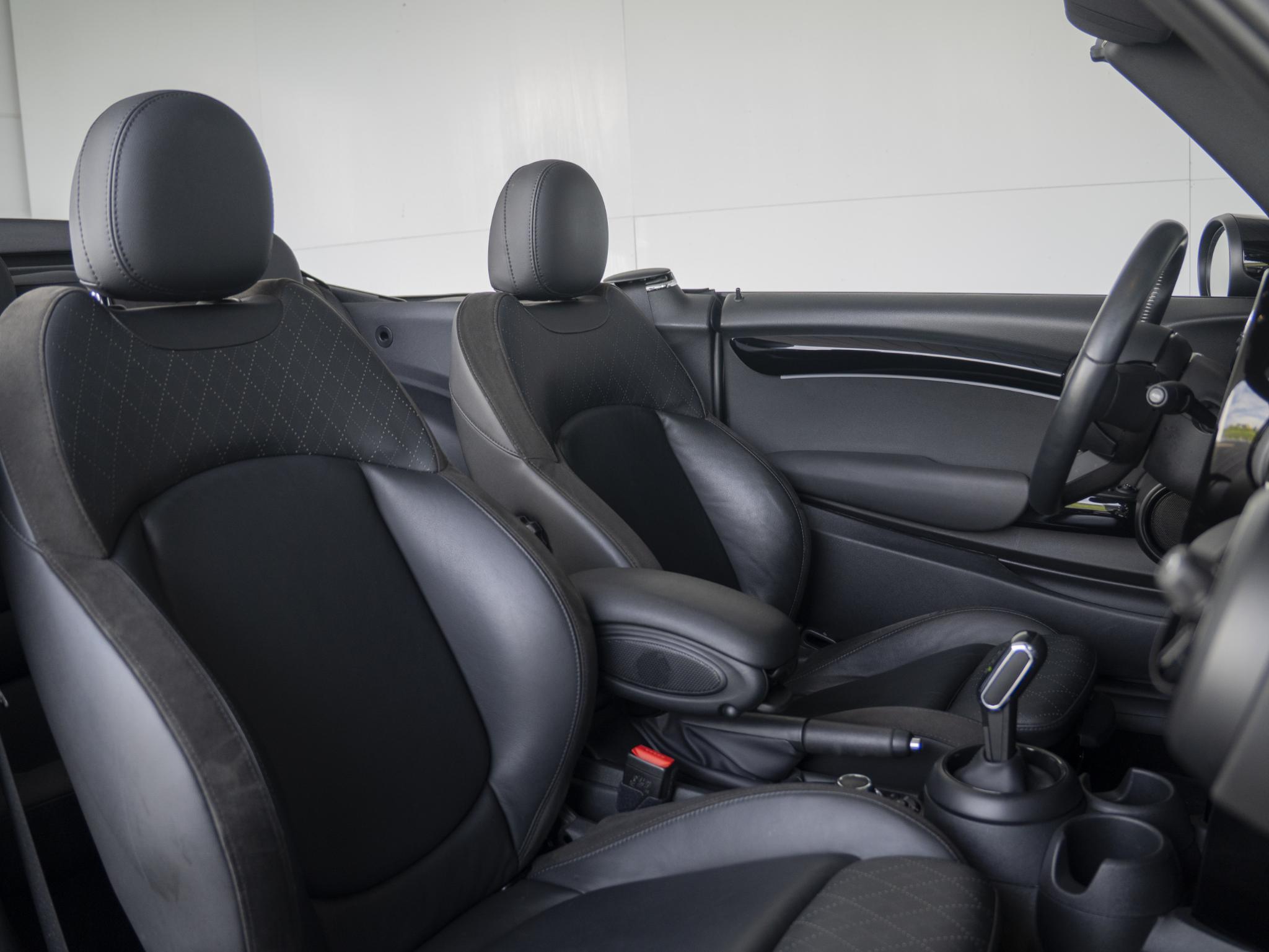 MINI Cabrio Cooper Aut. John Cooper Works - Afbeelding 4