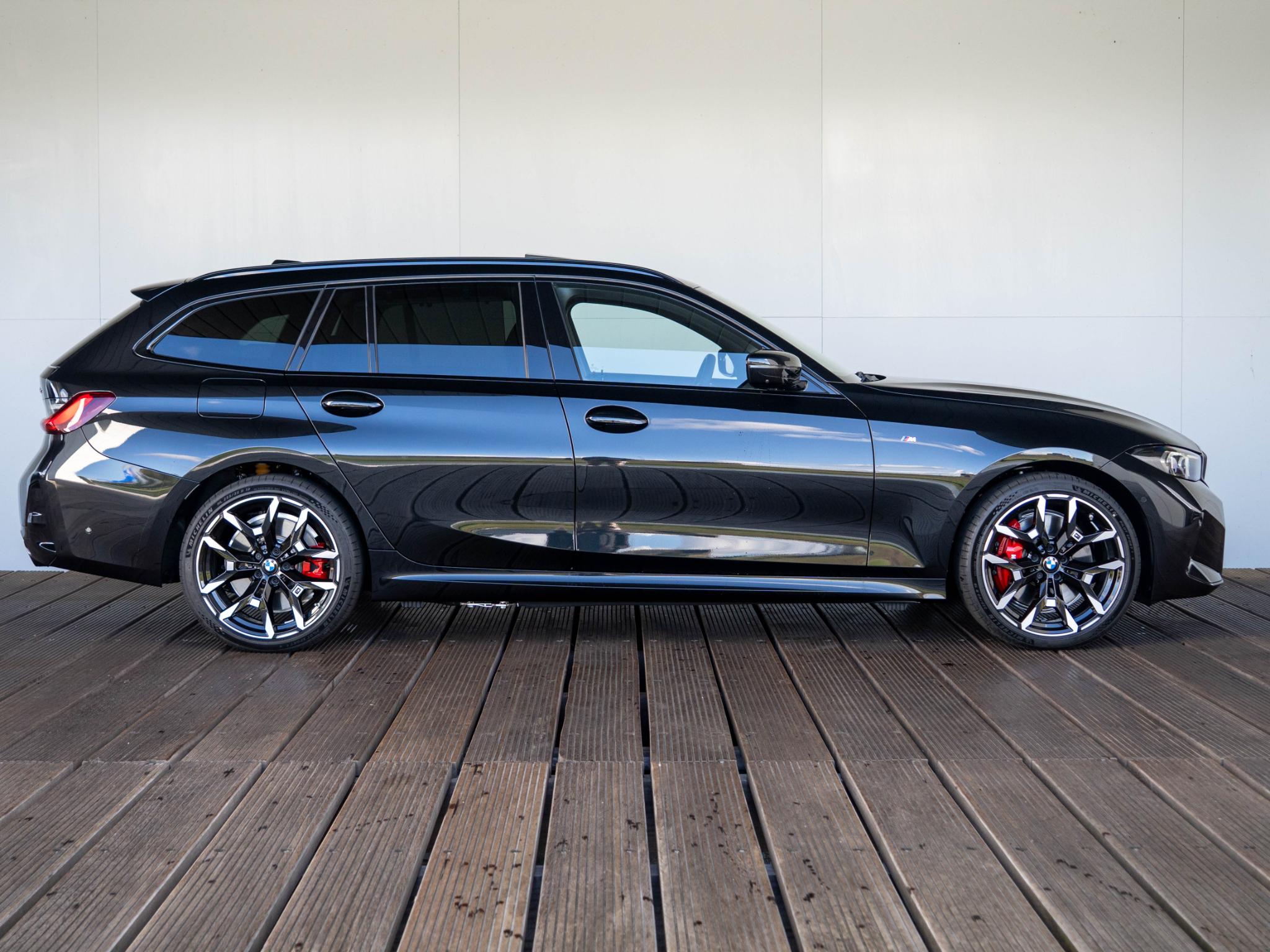 BMW 3 Serie Touring 330e - Afbeelding 4
